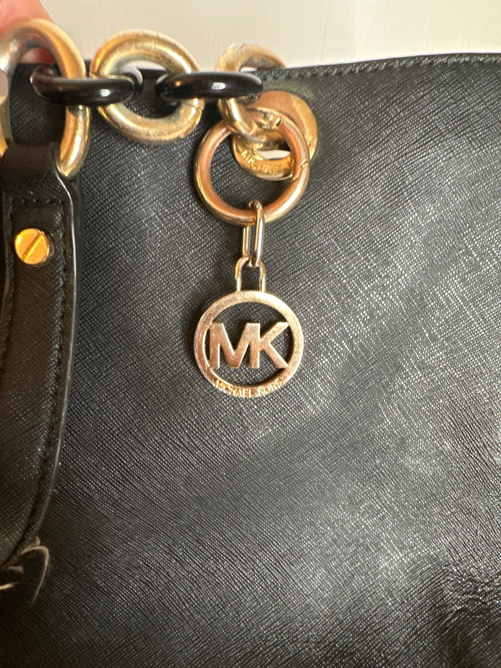 Michael Kors Michael Kors Bucket Bag Size ONE SIZE - 2 Thumbnail