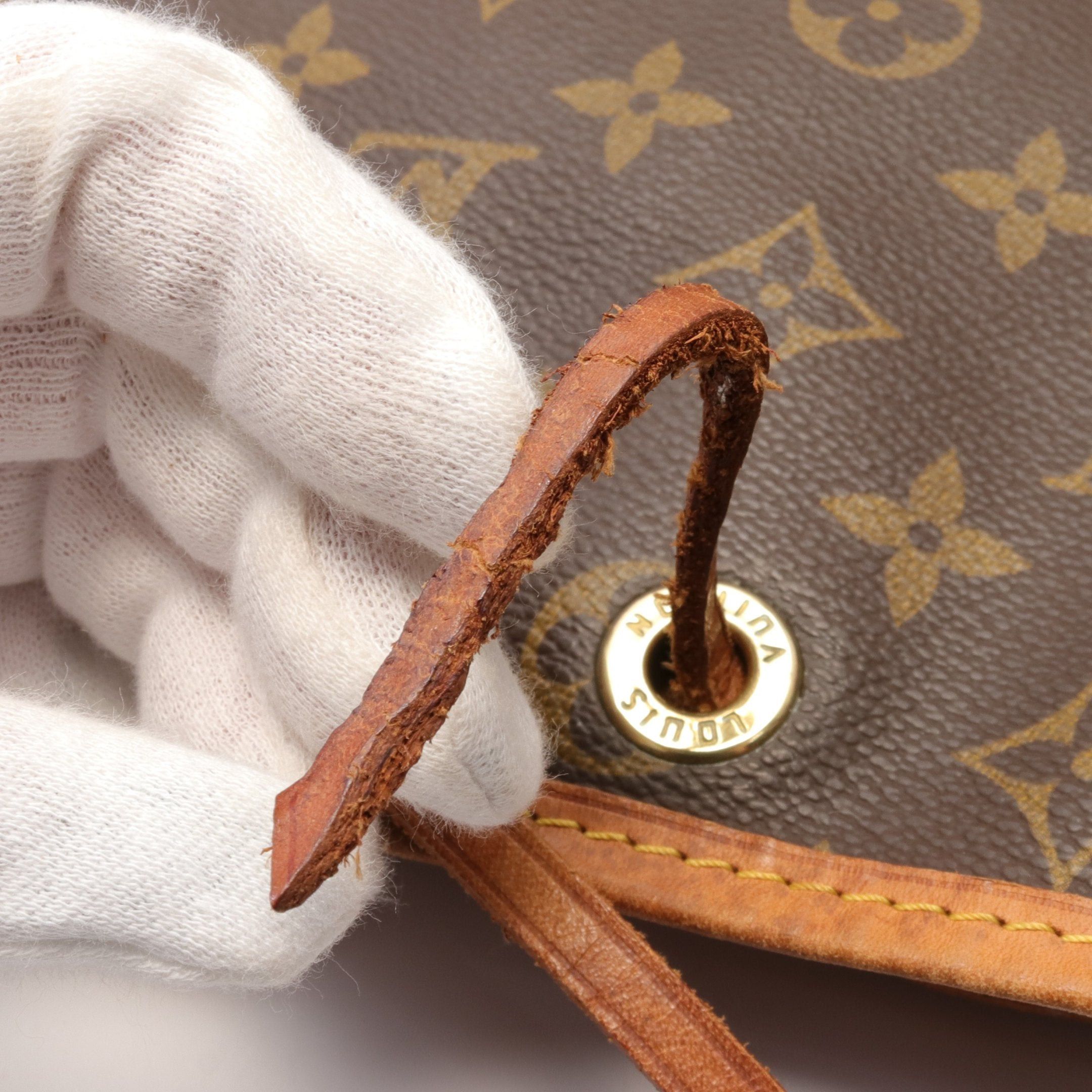 Louis Vuitton Louis Vuitton Noe Monogram Shoulder Bag Leather Brown Size ONE SIZE - 10 Thumbnail