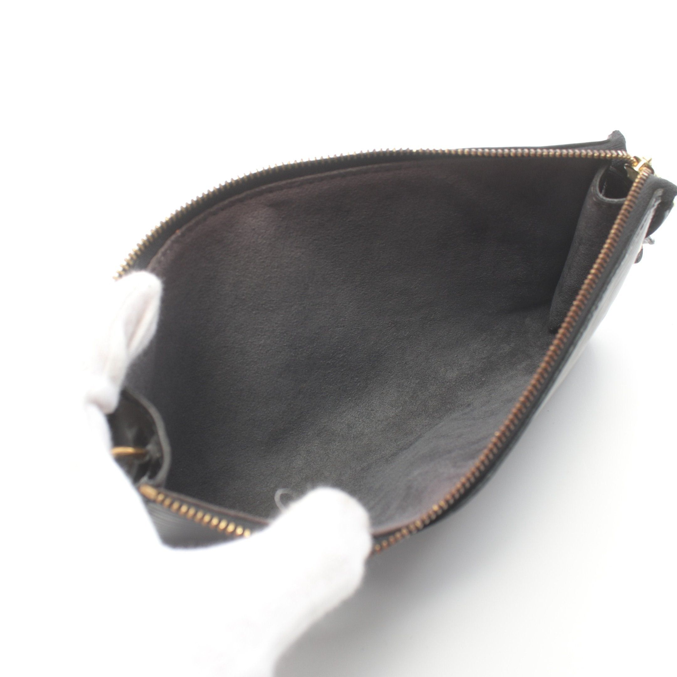 Louis Vuitton Louis Vuitton Pochette Accessoires Epi Noir Handbag Leather Black Size ONE SIZE - 3 Thumbnail