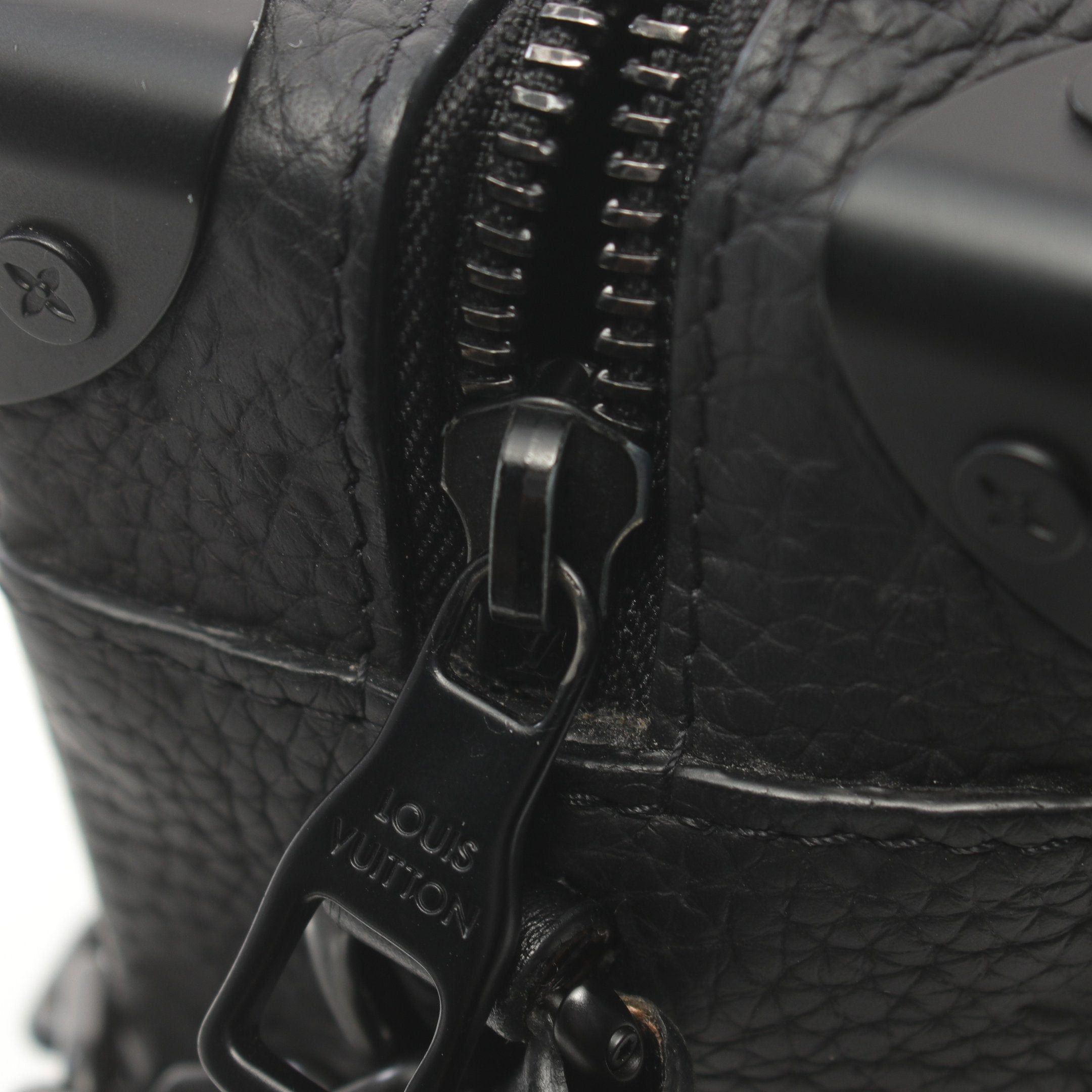 Louis Vuitton Louis Vuitton Mini Soft Trunk Monogram Taurillon Noir Chain Shoulder Bag Leather Black Size ONE SIZE - 7 Thumbnail