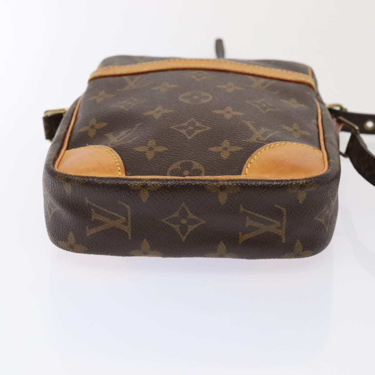 Louis Vuitton Danube Brown Canvas Shoulder Bag (Pre-Owned) Size ONE SIZE - 18 Thumbnail