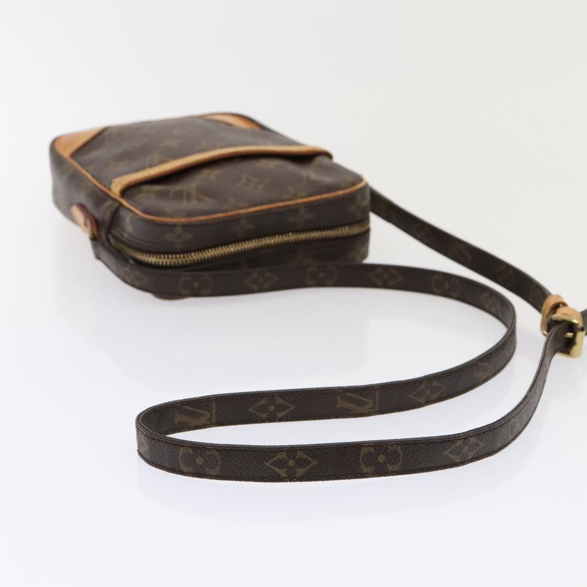 Louis Vuitton Danube Brown Canvas Shoulder Bag (Pre-Owned) Size ONE SIZE - 5 Thumbnail