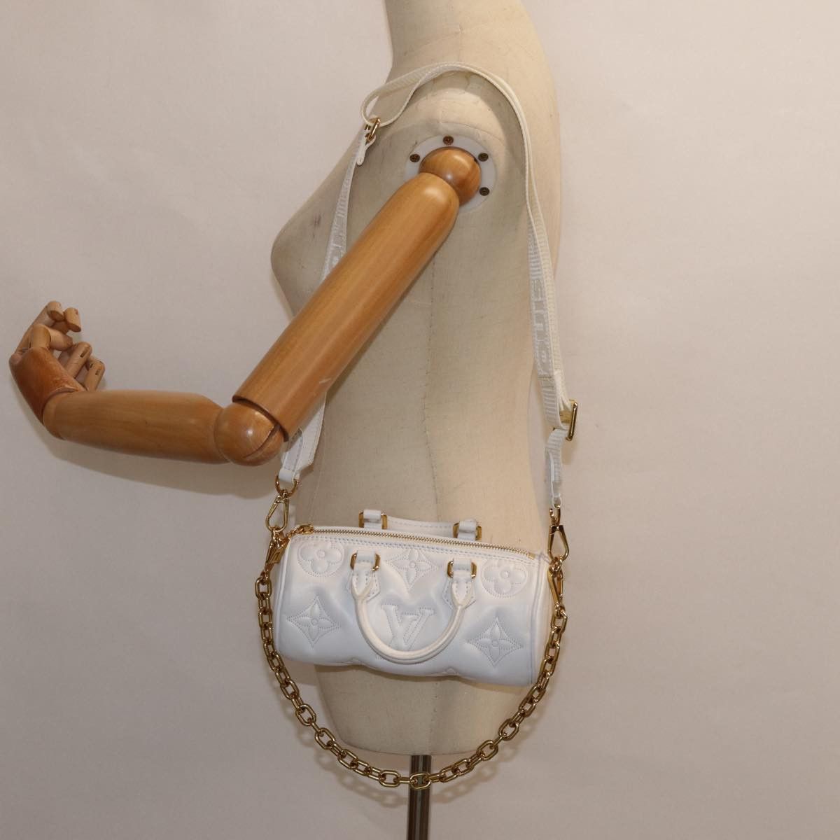 Louis Vuitton Papillon White Leather Handbag (Pre-Owned) Size ONE SIZE - 10 Thumbnail
