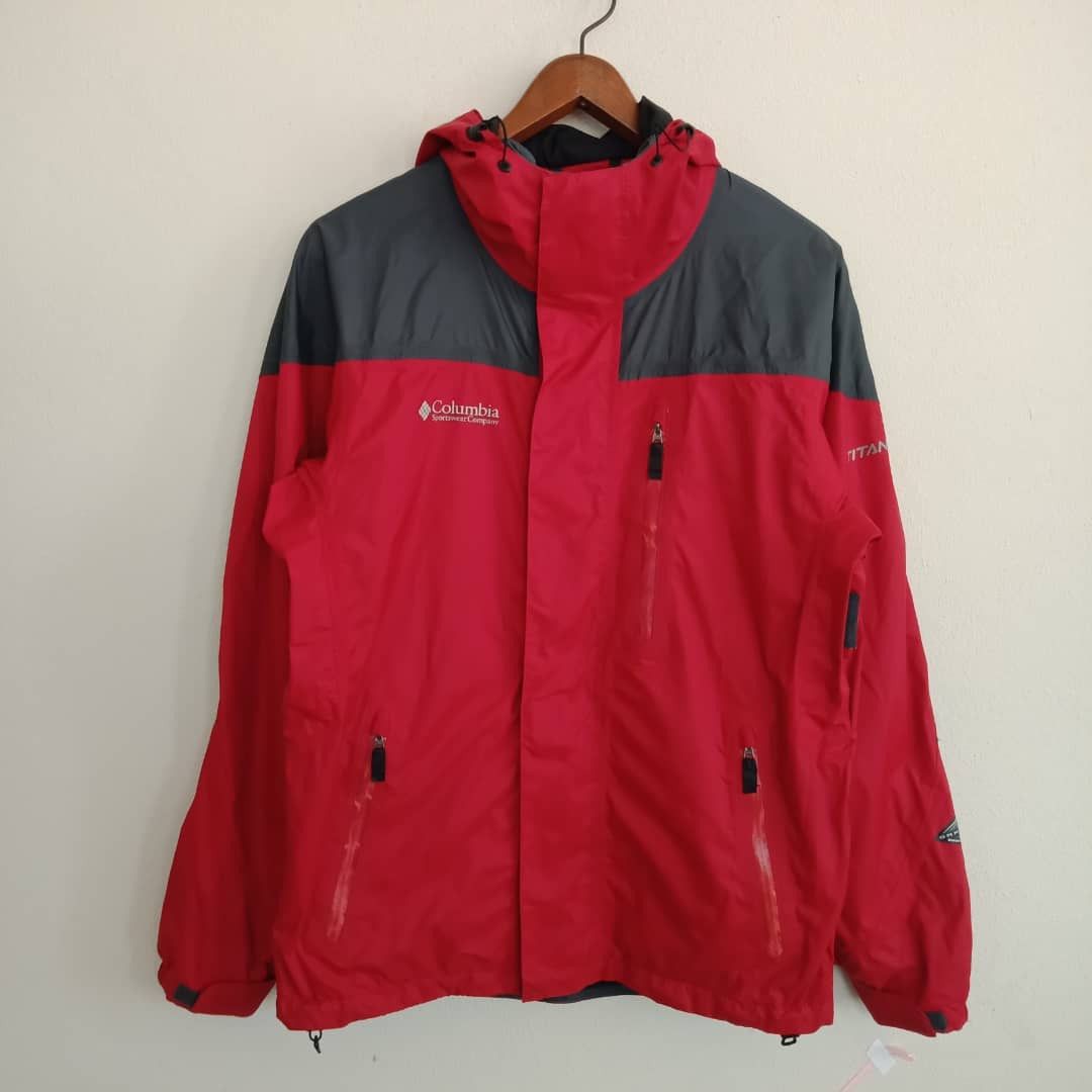 Columbia COLUMBIA TITANIUM OMNI TECH JACKET