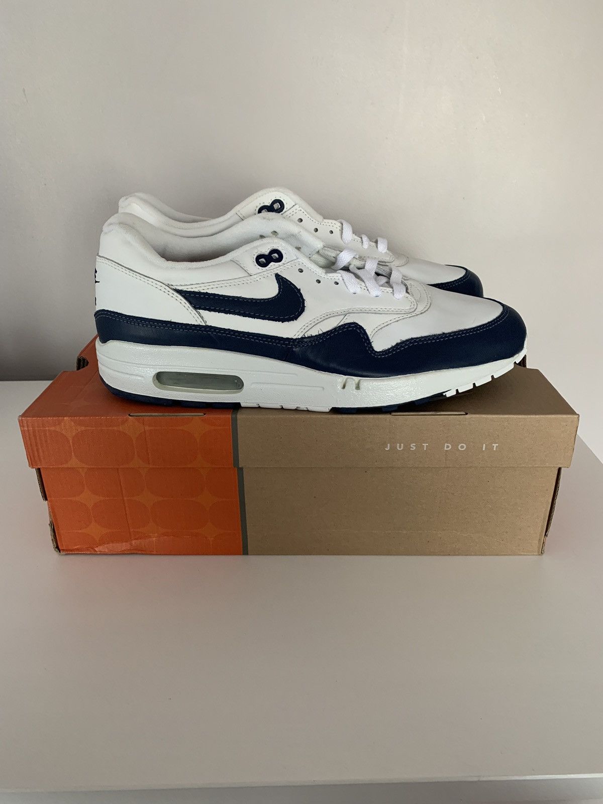 Nike X
