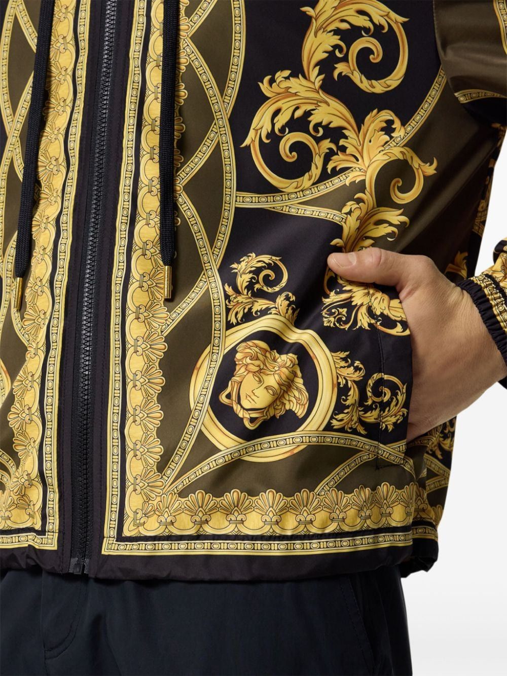 Versace BAROCCO PRINT TECHNICAL FABRIC BLOUSON Size US S / EU 44-46 / 1 - 2 Thumbnail