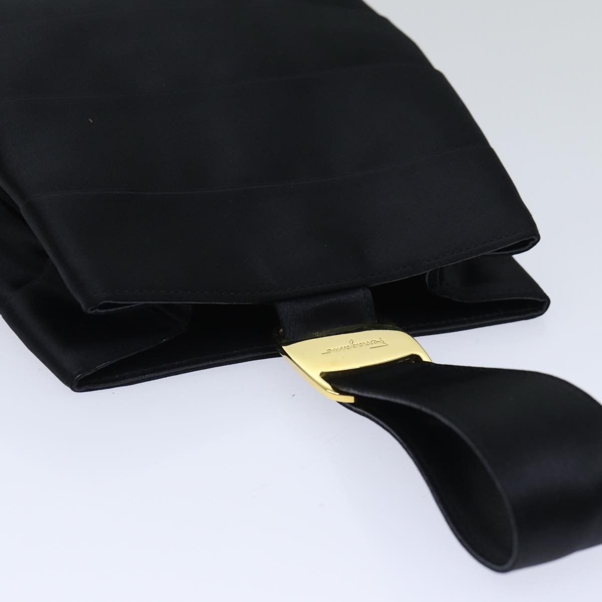 Salvatore Ferragamo Black Silk Handbag (Pre-Owned) Size ONE SIZE - 15 Thumbnail