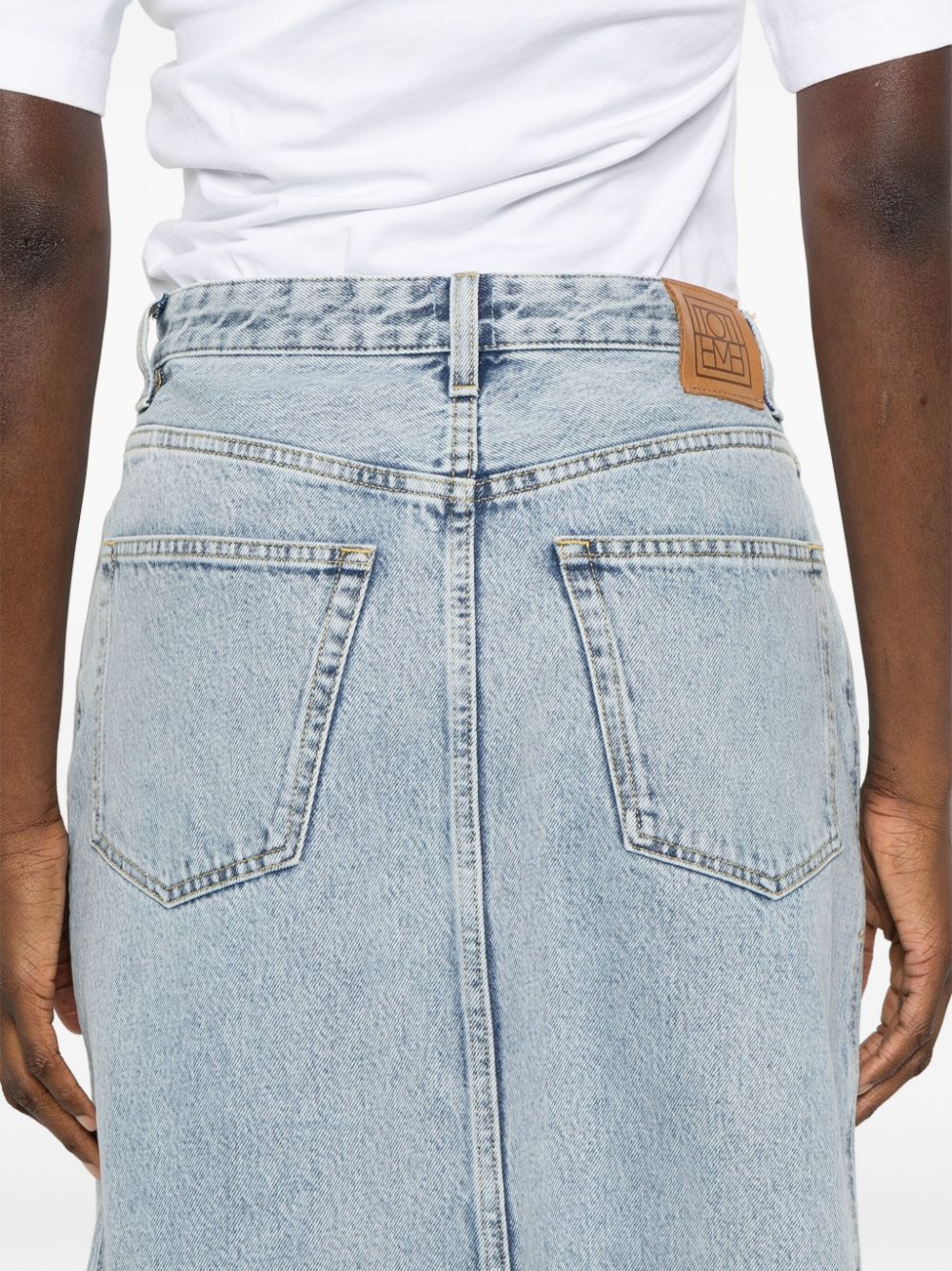 Toteme ORGANI COTTON DENIM MIDI SKIRT Size 27" / US 4 / IT 40 - 2 Thumbnail