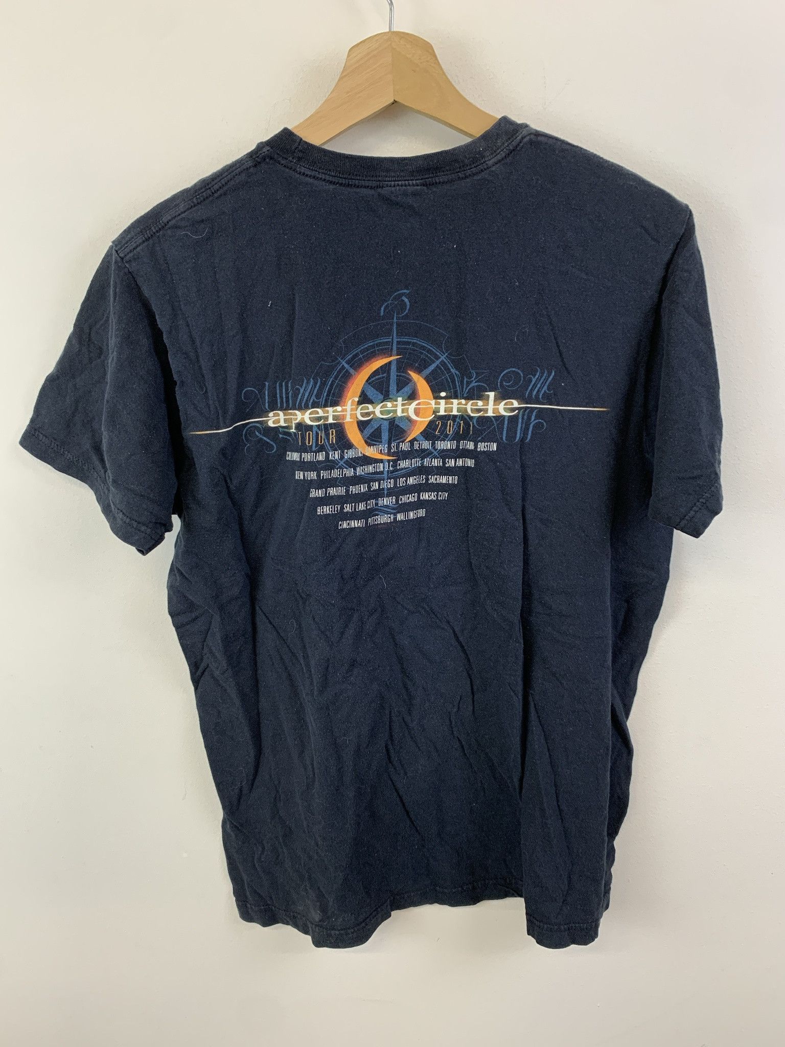 Band Tees Vintage A Perfect Circle Tour Tee Size Large Size US L / EU 52-54 / 3 - 3 Thumbnail