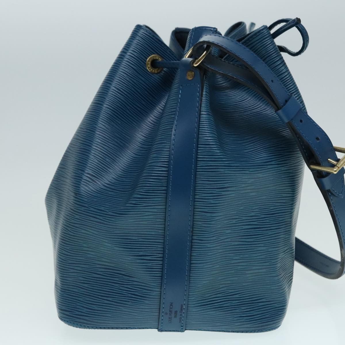 Louis Vuitton Noé Blue Leather Shoulder Bag (Pre-Owned) Size ONE SIZE - 4 Thumbnail