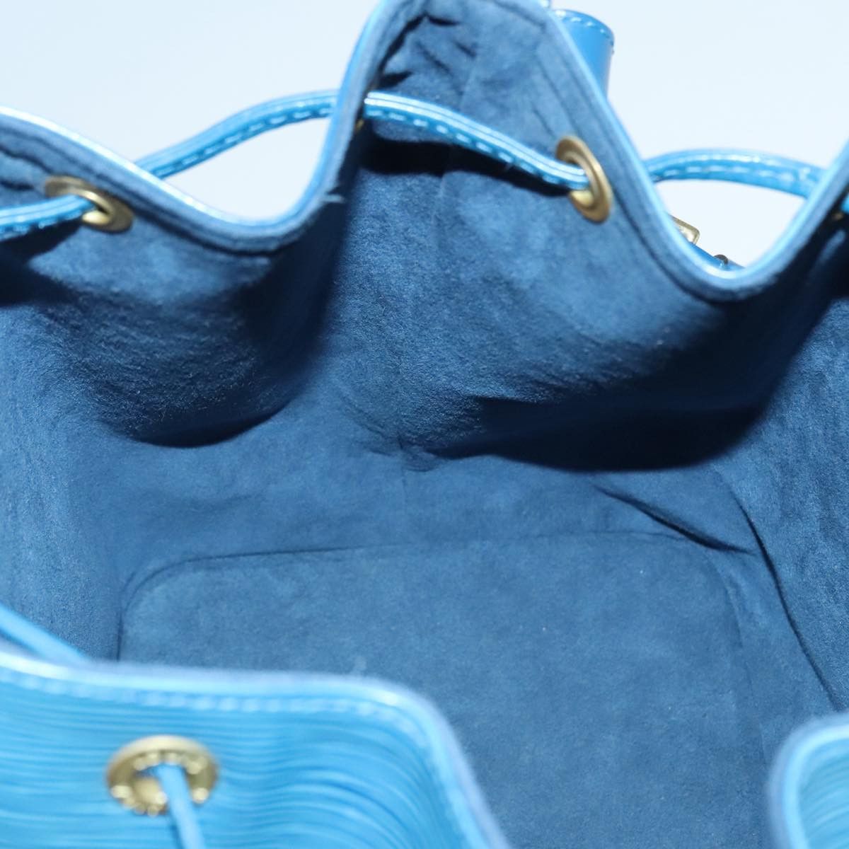 Louis Vuitton Noé Blue Leather Shoulder Bag (Pre-Owned) Size ONE SIZE - 20 Thumbnail