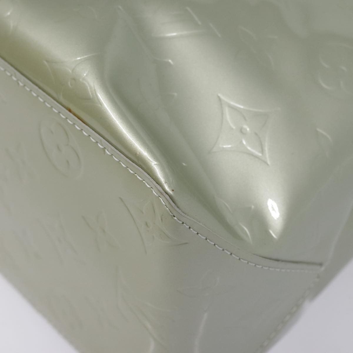 Louis Vuitton Reade Grey Patent Leather Tote Bag (Pre-Owned) Size ONE SIZE - 17 Thumbnail