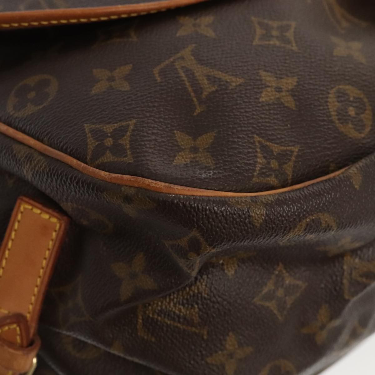 Louis Vuitton Saumur 35 Brown Canvas Shoulder Bag (Pre-Owned) Size ONE SIZE - 18 Thumbnail