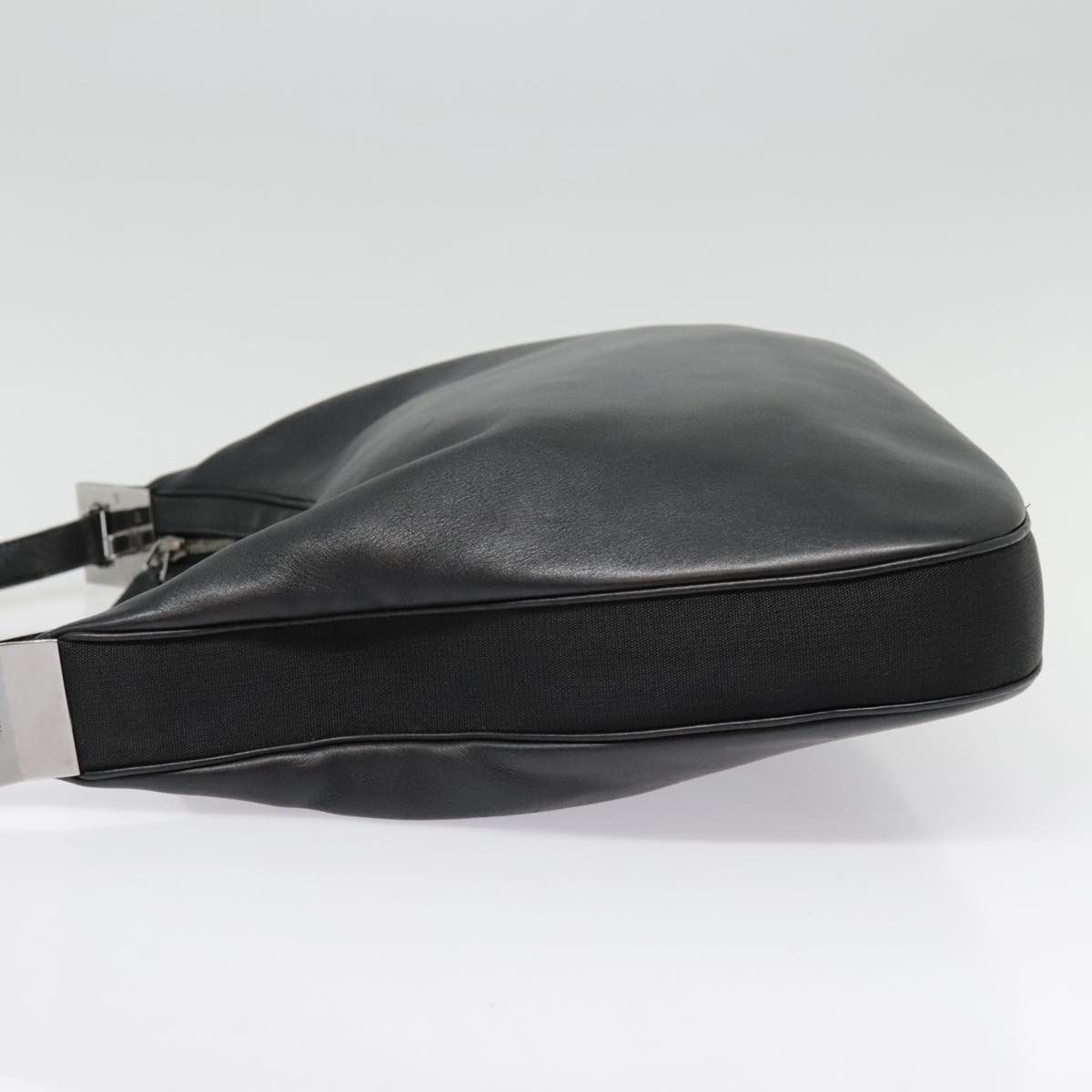 Gucci Black Leather Shoulder Bag (Pre-Owned) Size ONE SIZE - 3 Thumbnail
