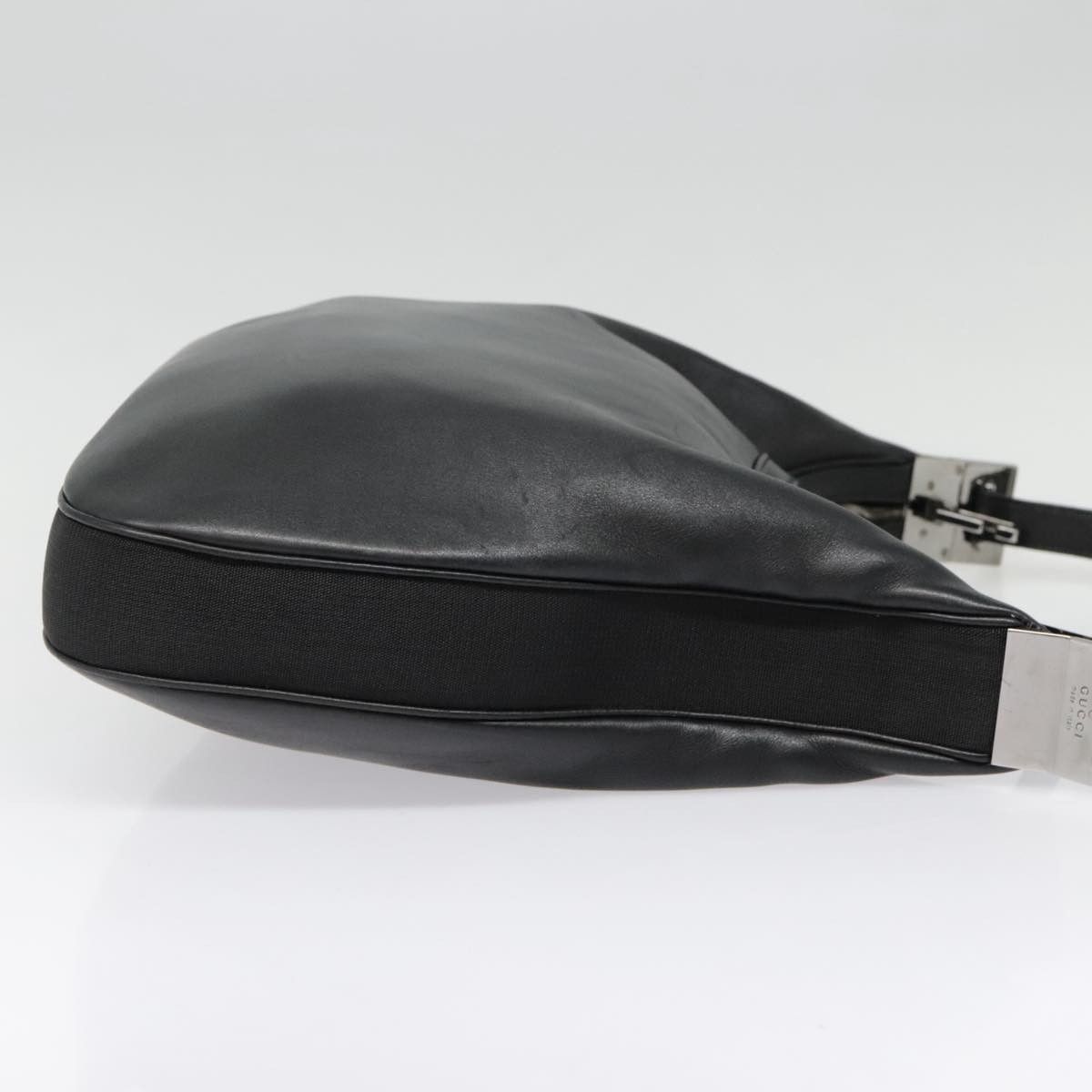 Gucci Black Leather Shoulder Bag (Pre-Owned) Size ONE SIZE - 4 Thumbnail