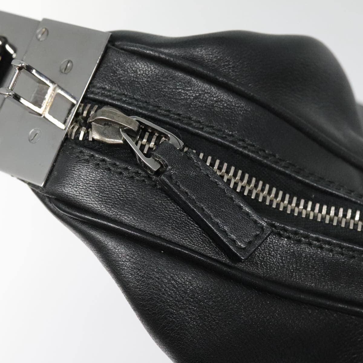 Gucci Black Leather Shoulder Bag (Pre-Owned) Size ONE SIZE - 11 Thumbnail