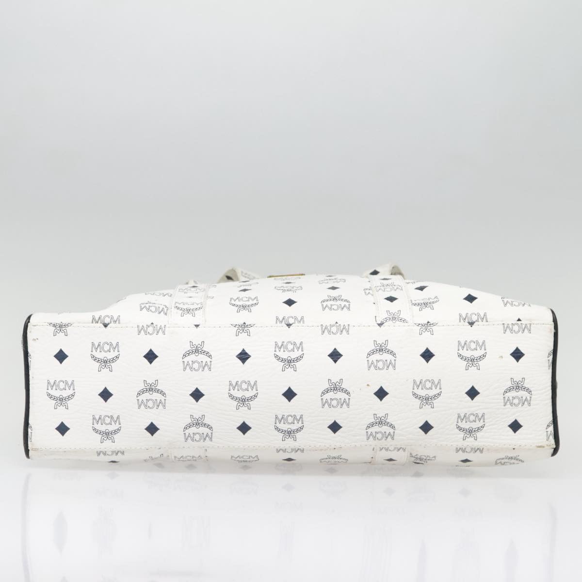 MCM Visetos White Canvas Shoulder Bag (Pre-Owned) Size ONE SIZE - 18 Thumbnail