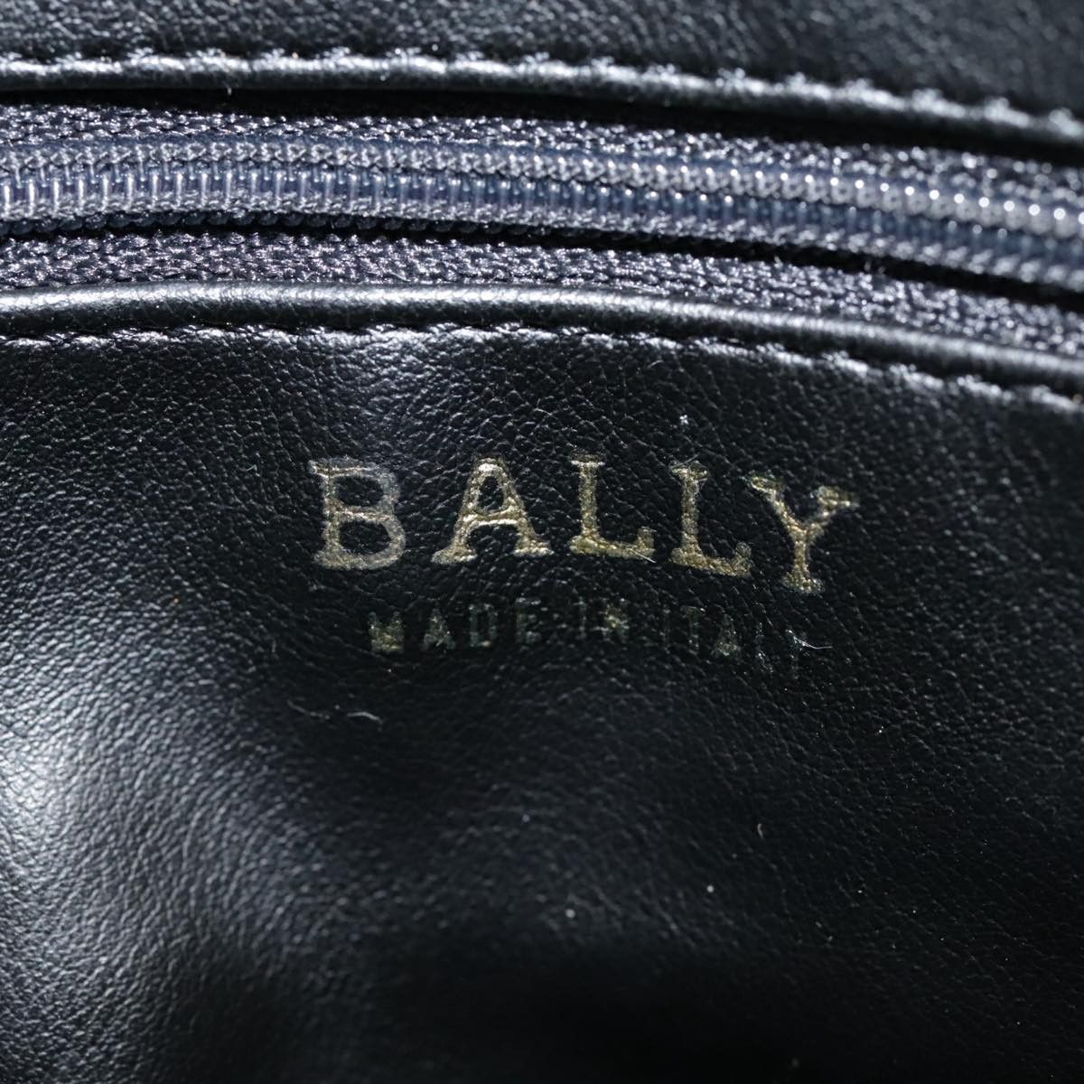 Bally Black Leather Shoulder Bag (Pre-Owned) Size ONE SIZE - 12 Thumbnail