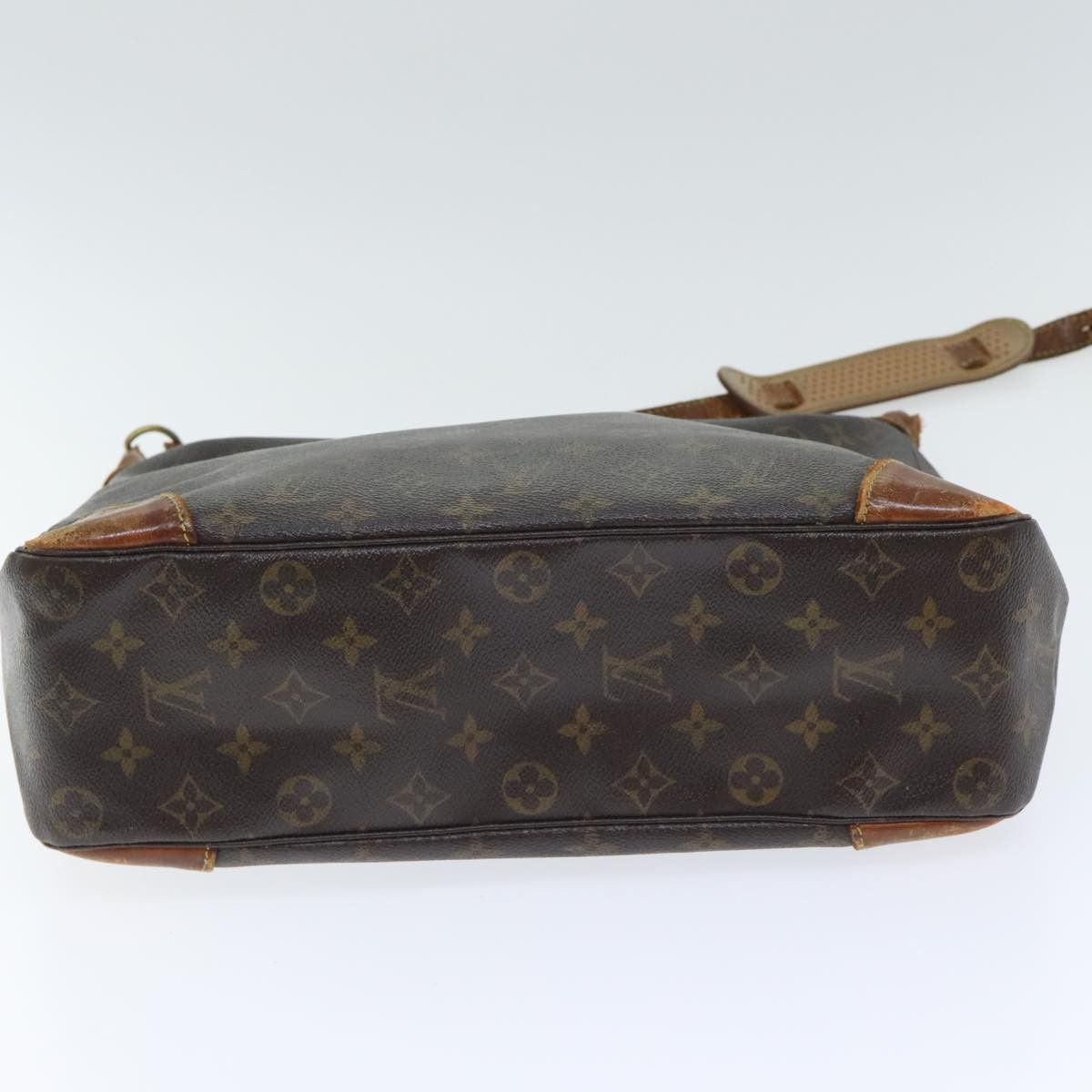 Louis Vuitton LOUIS VUITTON Monogram Boulogne 35 Shoulder Bag M51260 LV Auth 90844 Size ONE SIZE - 5 Thumbnail