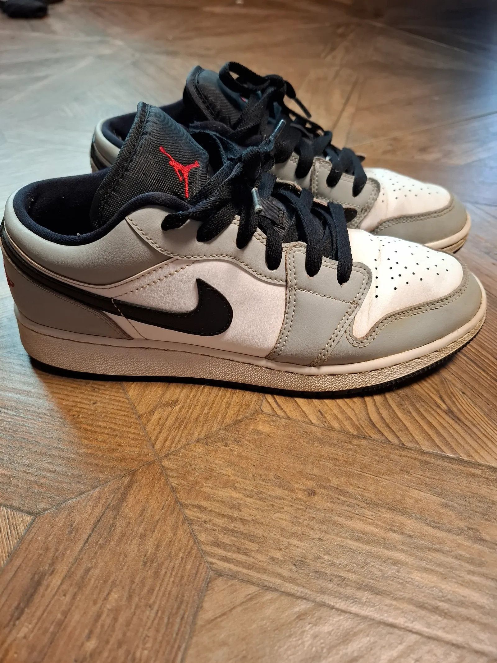 Nike Nike Air Jordan Sneakers Size US 8.5 / IT 38.5 - 2 Thumbnail