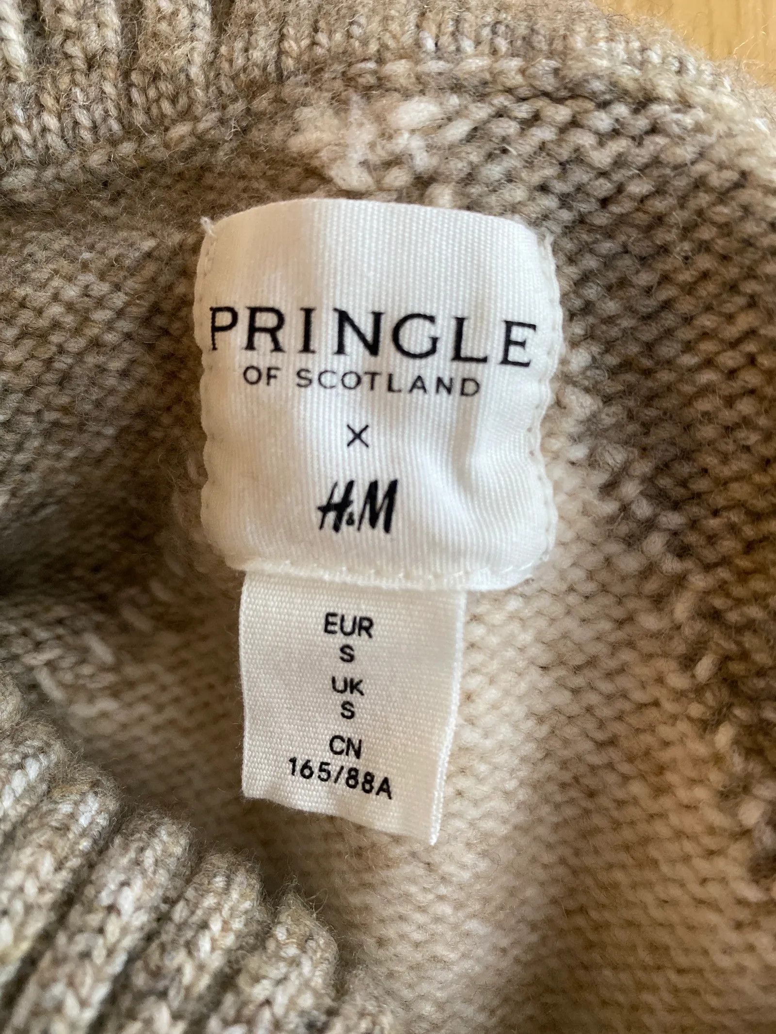 H&M H&M Pringle of Scotland Sweater Size S / US 4 / IT 40 - 2 Thumbnail