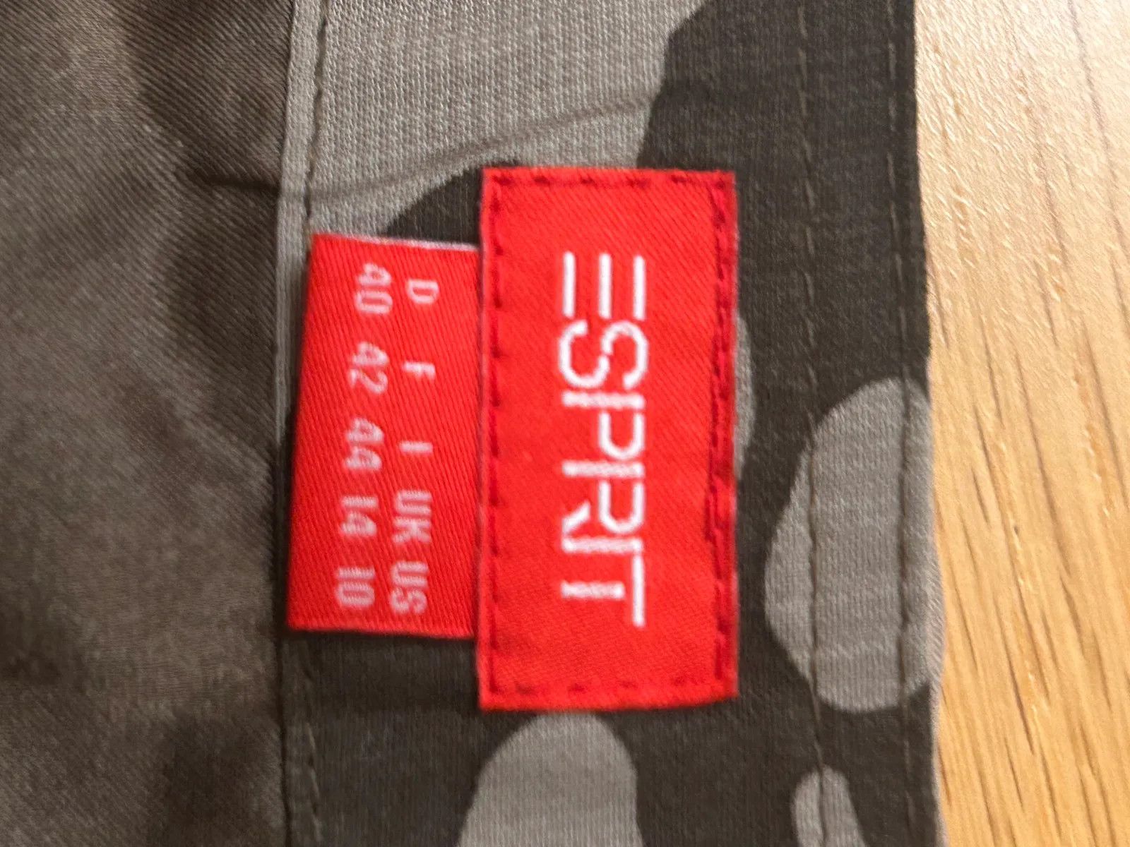 Esprit Esprit Skirt Size 28" / US 6 / IT 42 - 2 Thumbnail