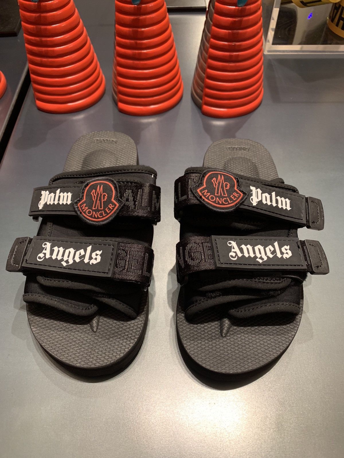 MONCLER GENIUS x PALM ANGELS SANDALS in Black