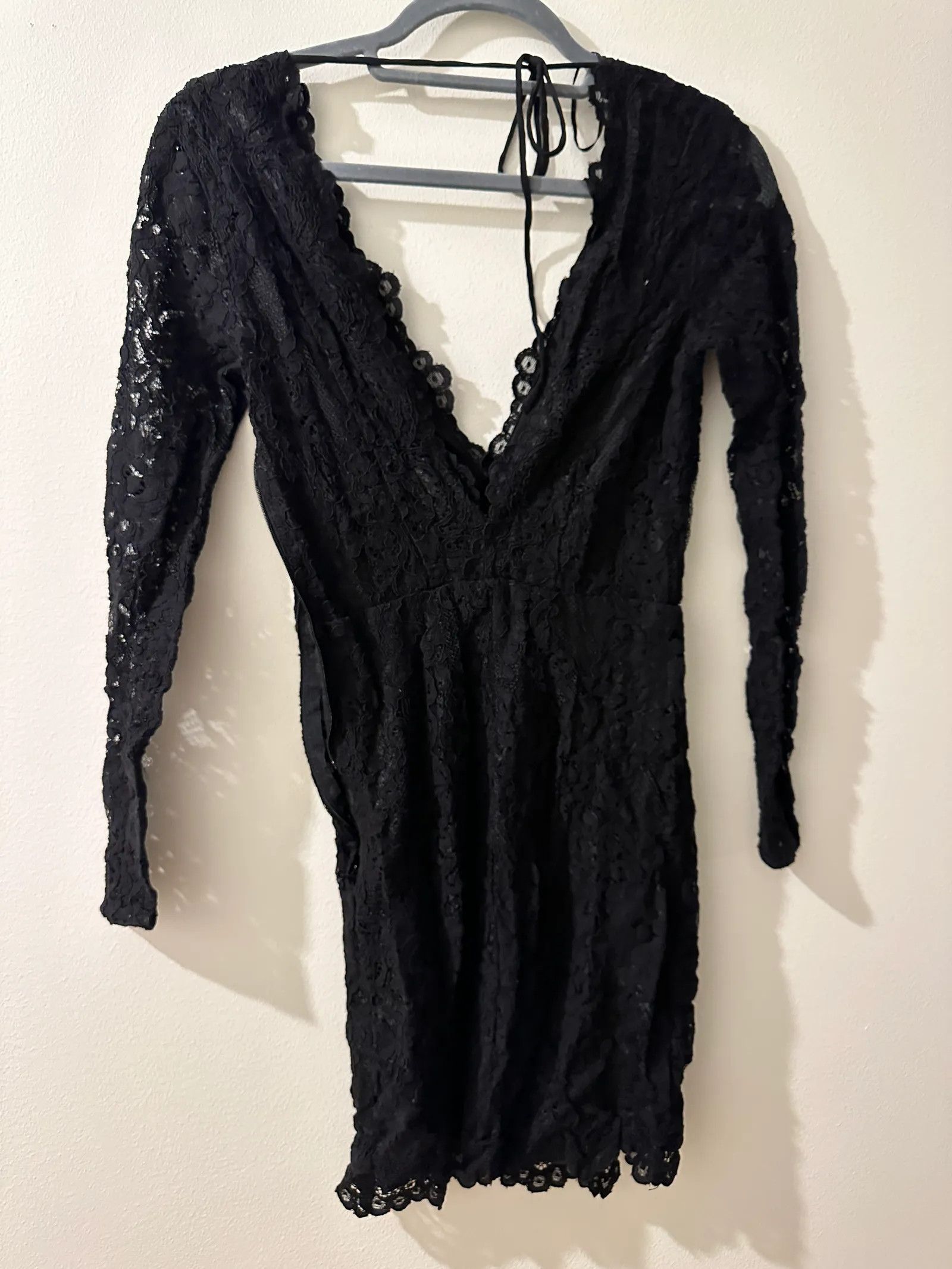 slim fit dress slacks H&M. Short black fitted dress size 36 – Hibuy market main image 0