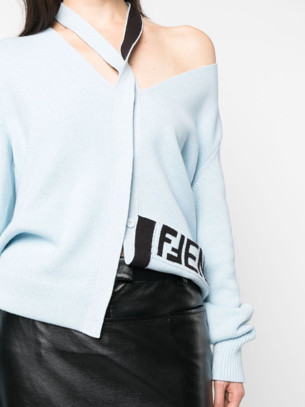 Fendi CASHMERE CARDIGAN Size S / US 4 / IT 40 - 2 Thumbnail
