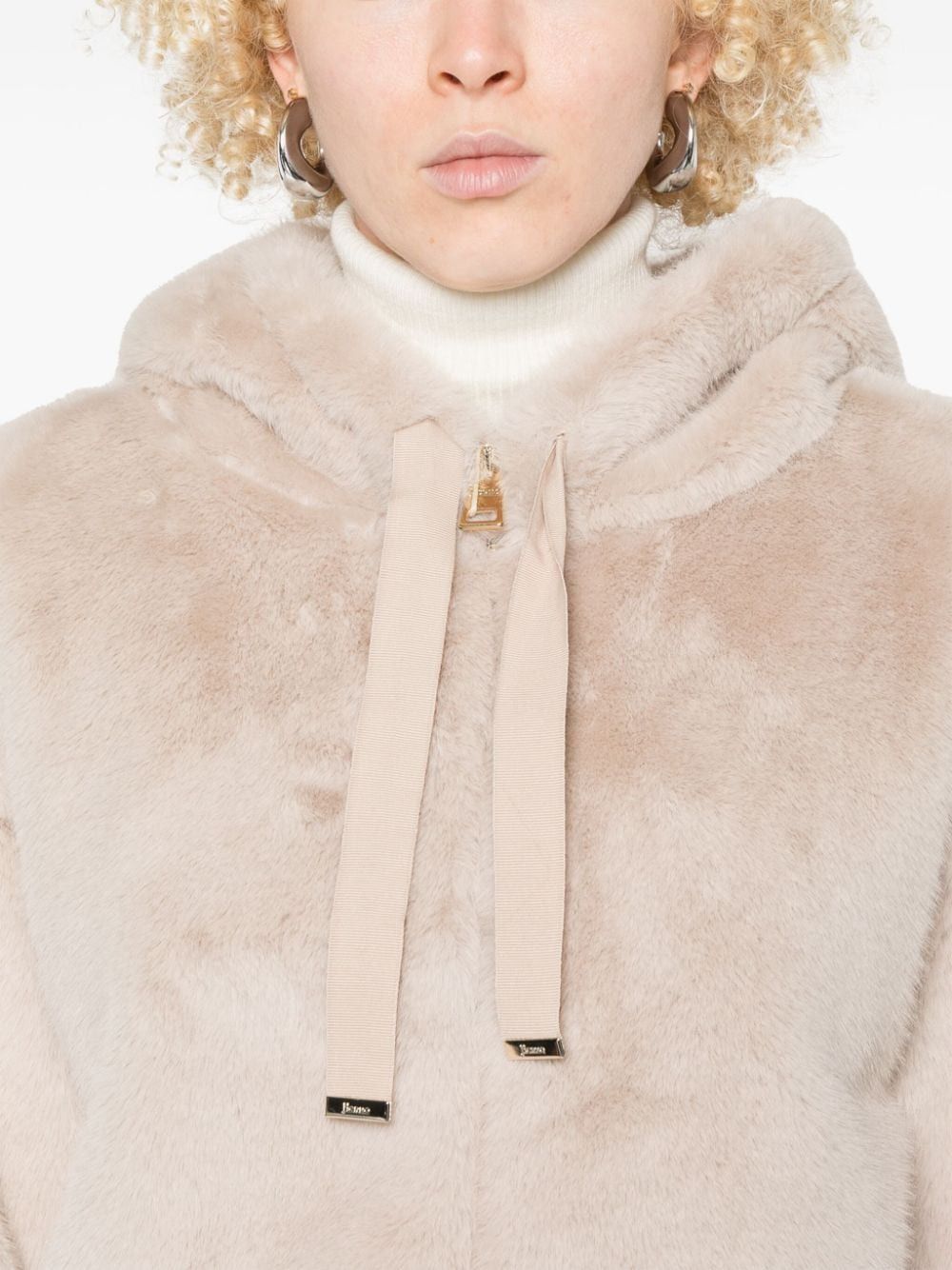 Herno FAUX FUX JACKET Size S / US 4 / IT 40 - 4 Thumbnail