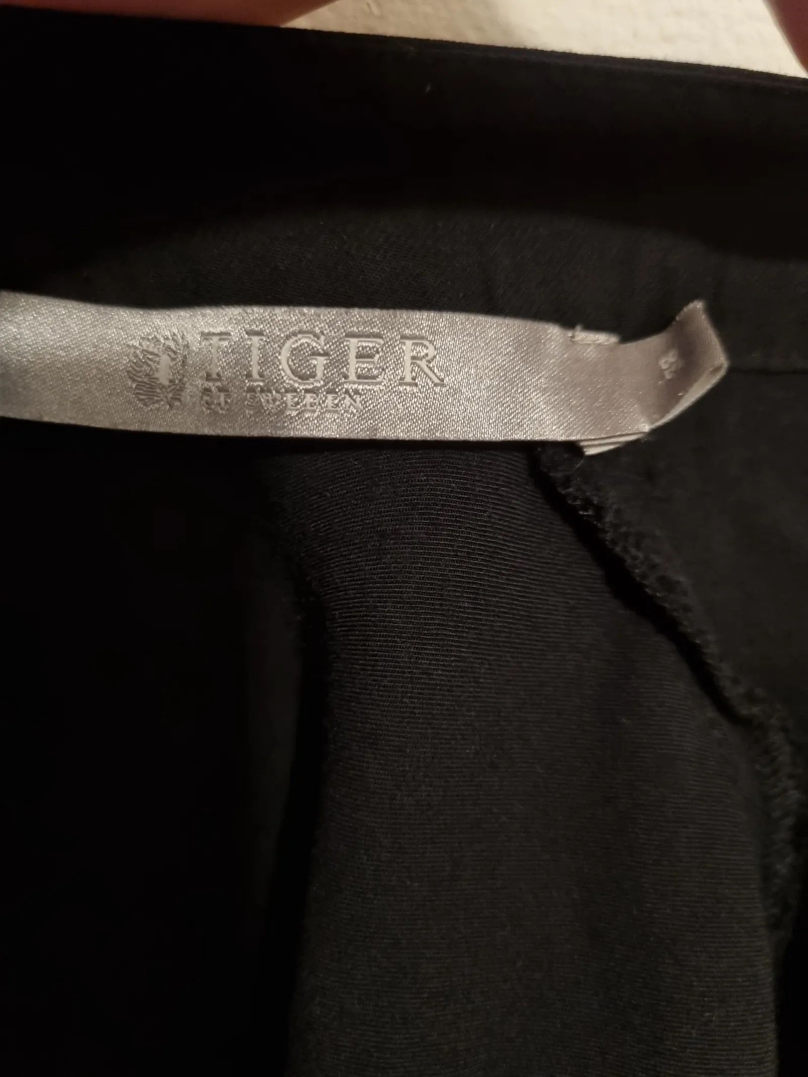 Tiger of Sweden Tiger of Sweden Vilma Top Size S / US 4 / IT 40 - 2 Thumbnail