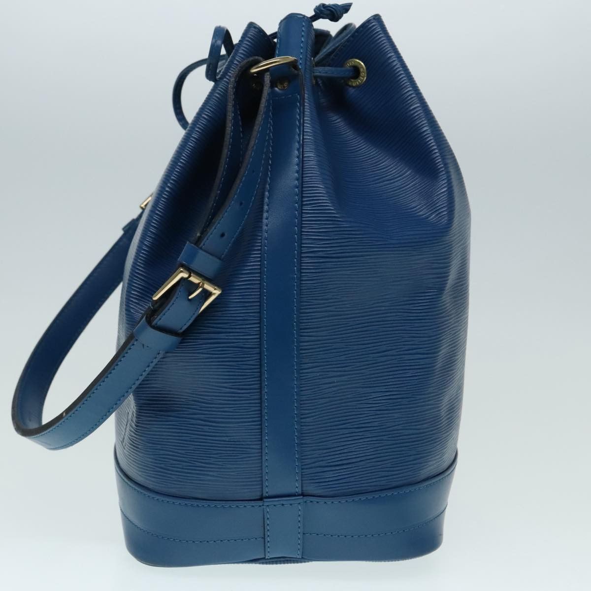 Louis Vuitton Noé Blue Leather Shoulder Bag (Pre-Owned) Size ONE SIZE - 3 Thumbnail