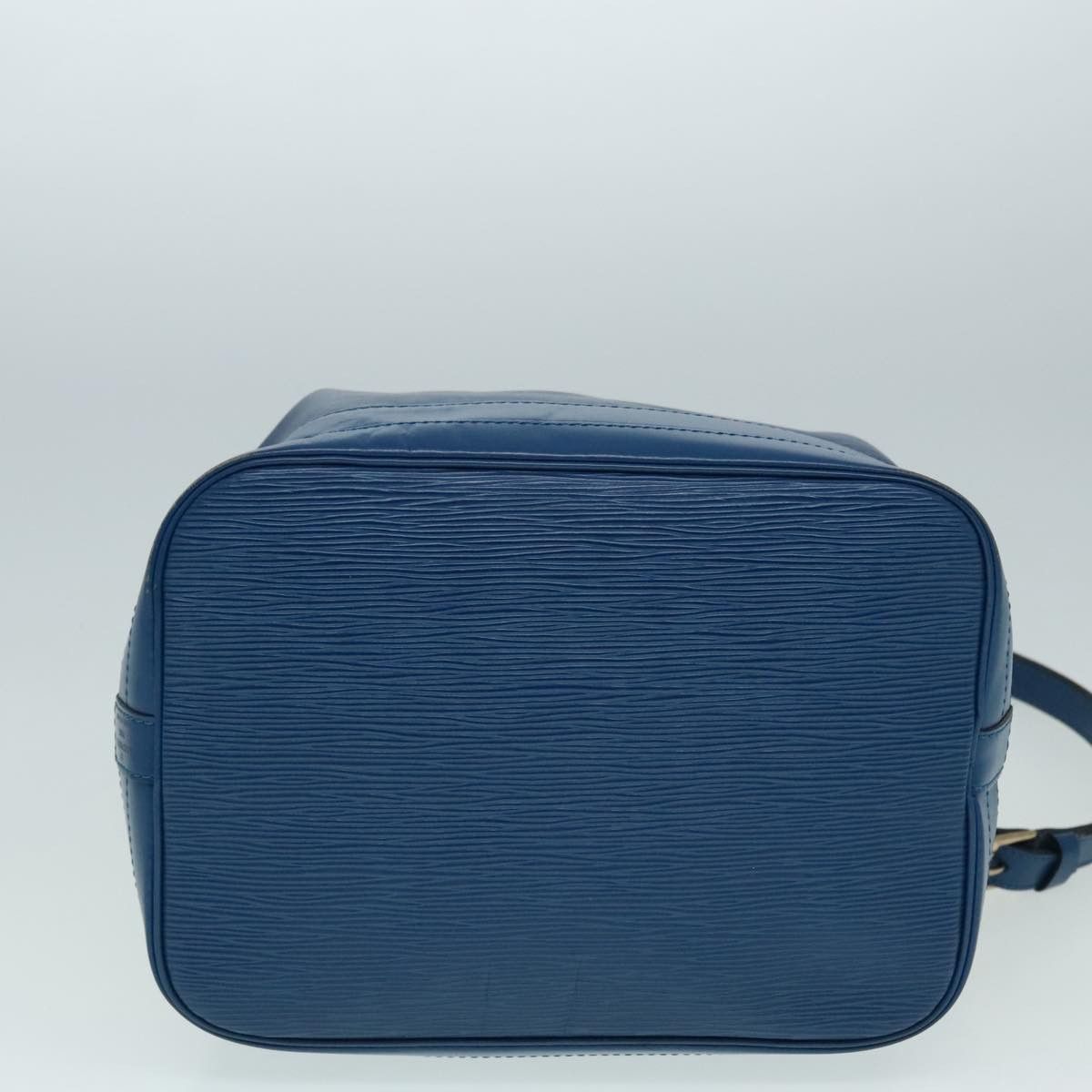 Louis Vuitton Noé Blue Leather Shoulder Bag (Pre-Owned) Size ONE SIZE - 6 Thumbnail