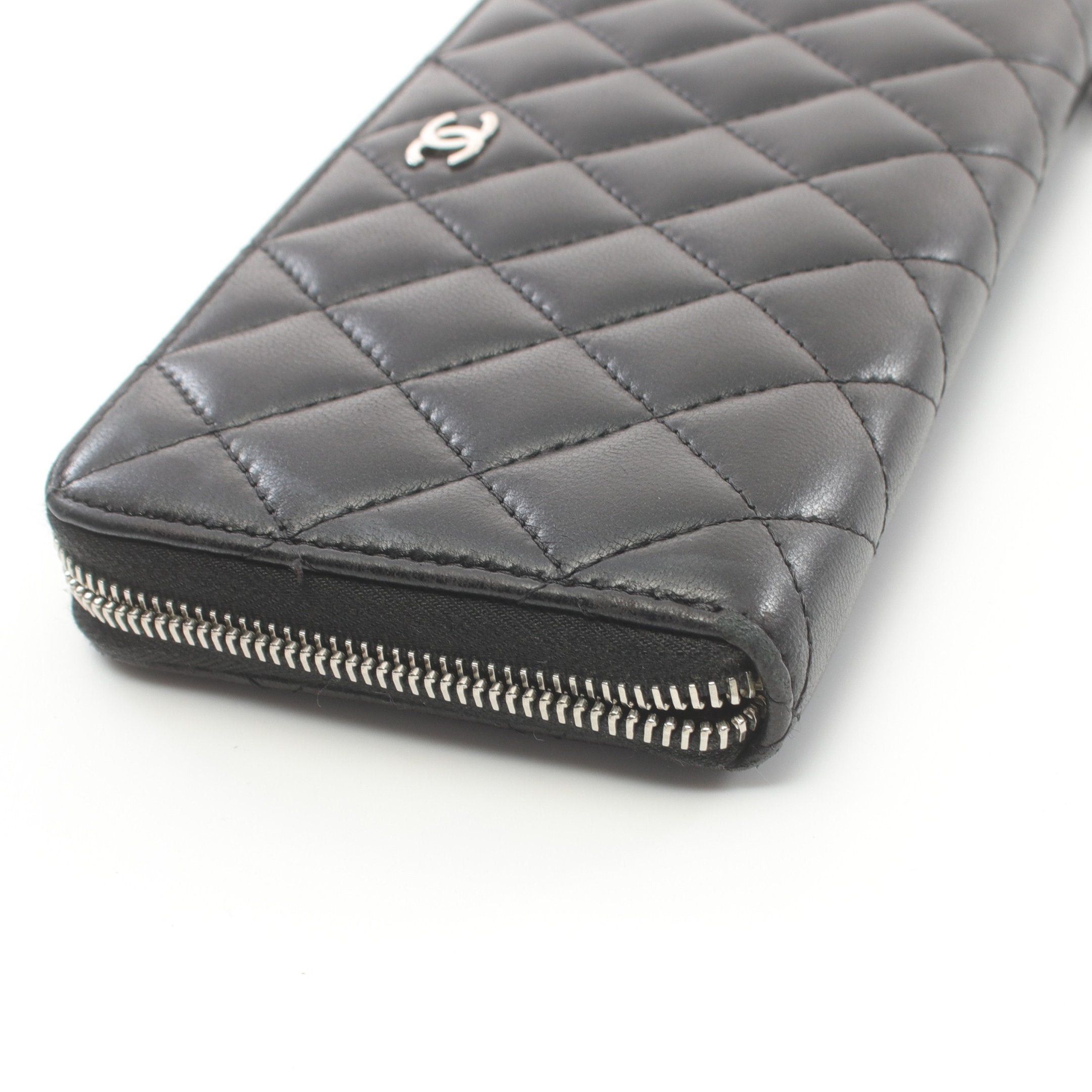Chanel Chanel Matelasse Round Zipper Long Wallet Lambskin Black Silver Hardware Size ONE SIZE - 10 Thumbnail