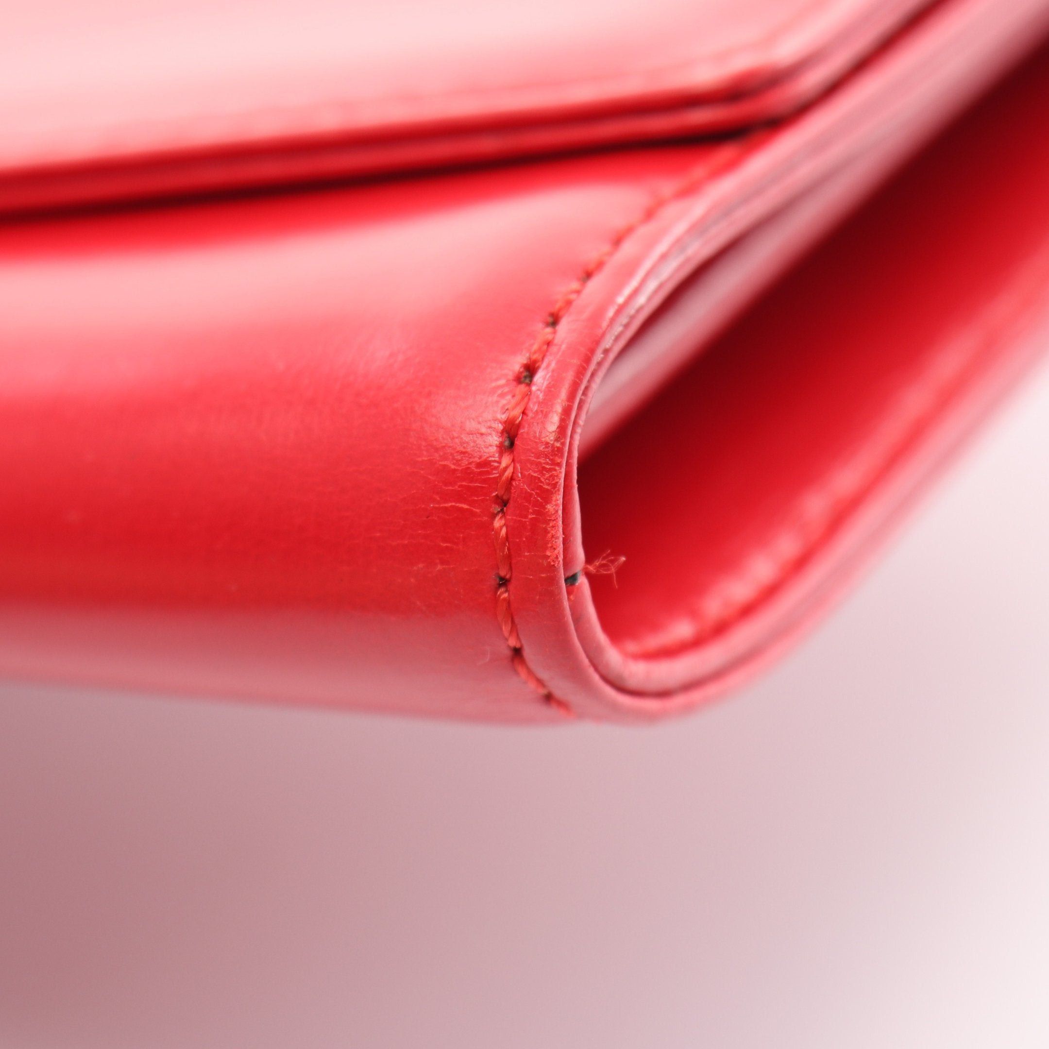 Louis Vuitton Louis Vuitton Aegean Opera Clutch Bag Leather Red Size ONE SIZE - 7 Thumbnail