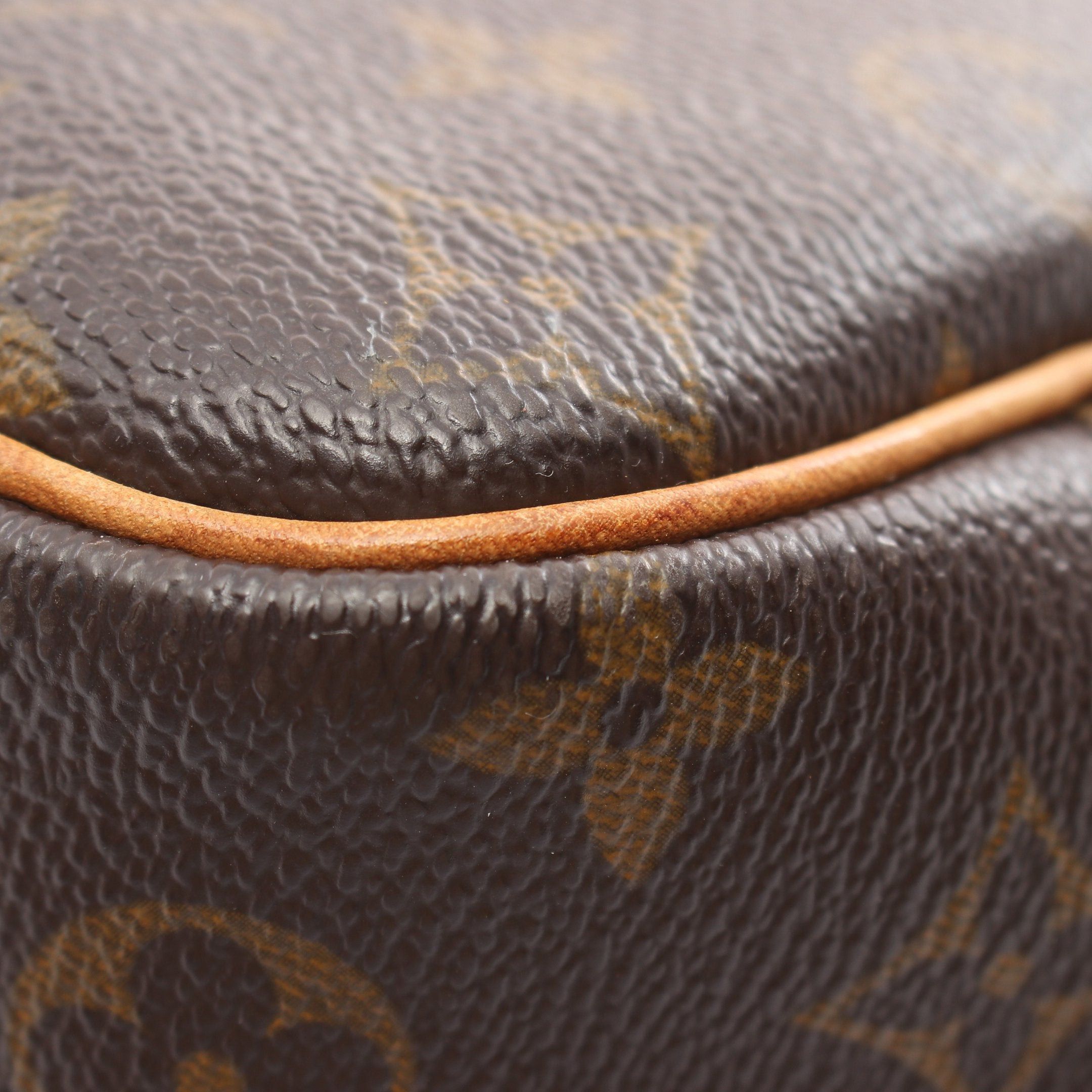 Louis Vuitton Louis Vuitton Deauville Bowling Vanity Monogram Handbag Leather Brown Size ONE SIZE - 6 Thumbnail