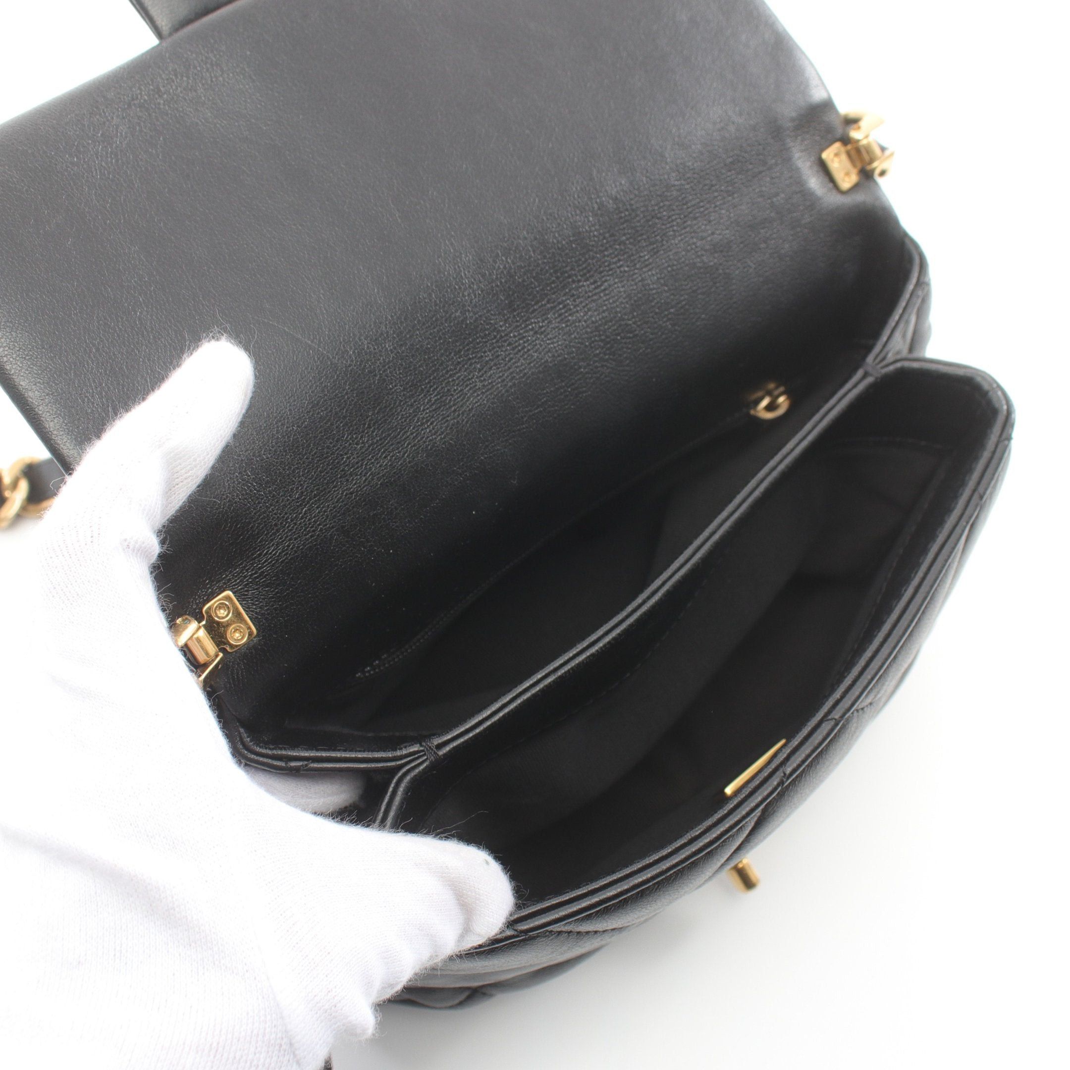 Chanel Chanel Chanel 19 Matelasse Chain Shoulder Bag Lambskin Black Gold Hardware Size ONE SIZE - 3 Thumbnail