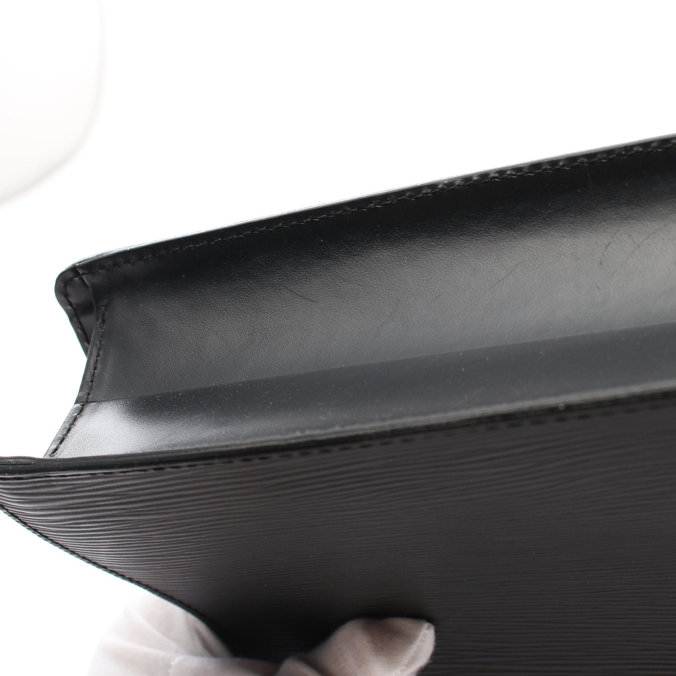 Louis Vuitton Louis Vuitton Monceau Epi Noir Handbag Leather Black Size ONE SIZE - 7 Thumbnail