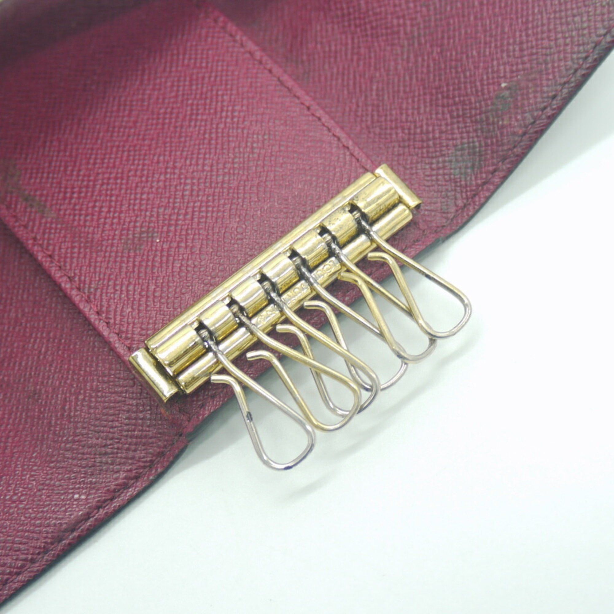 Louis Vuitton Louis Vuitton Multicle 6 Monogram Key Case Holder M60701 Fuchsia Size ONE SIZE - 6 Thumbnail