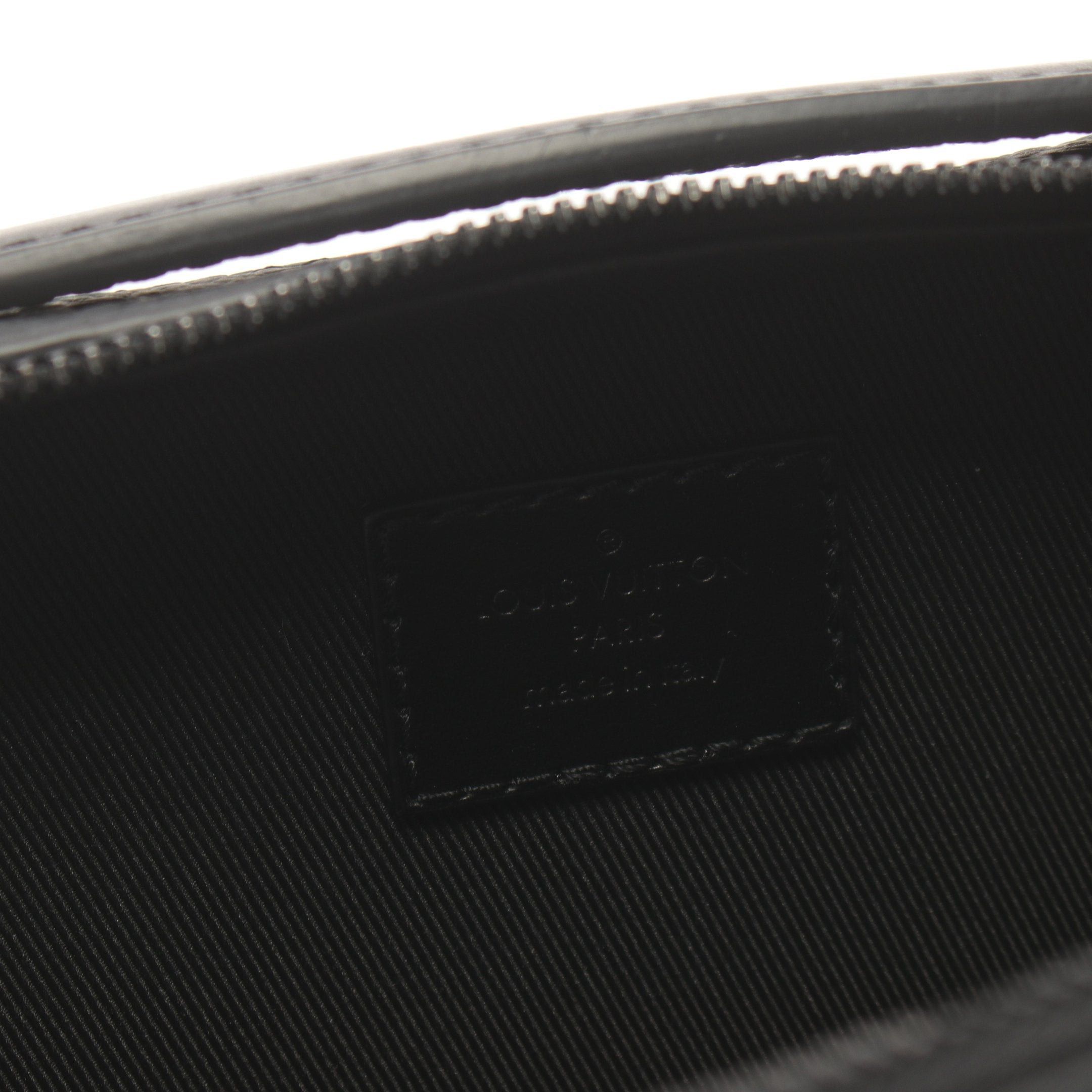 Louis Vuitton Louis Vuitton Handle Soft Trunk Monogram Taurillon Shoulder Bag Leather Black Size ONE SIZE - 4 Thumbnail
