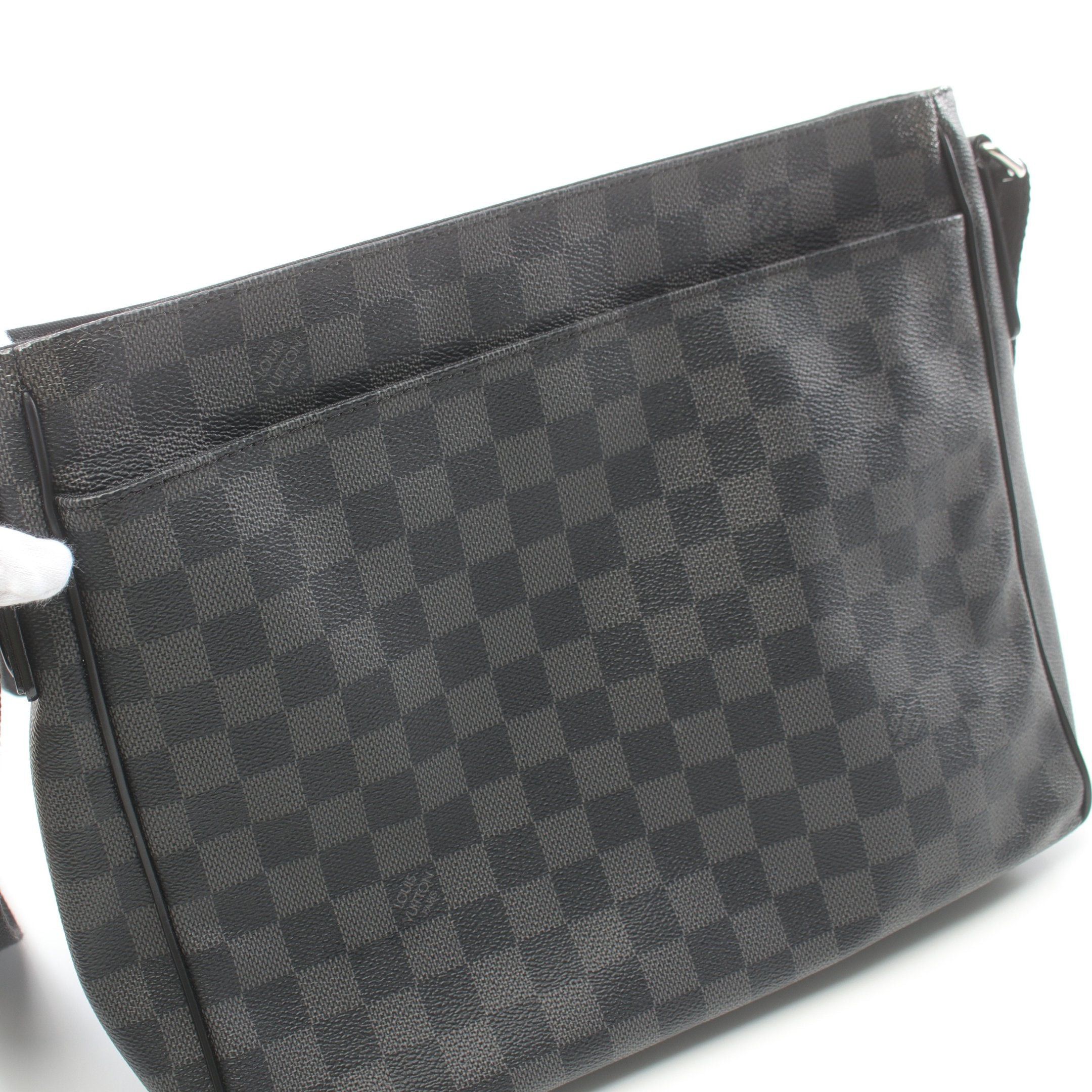Louis Vuitton Louis Vuitton District Pm Damier Graphite Shoulder Bag Leather Black Size ONE SIZE - 6 Thumbnail