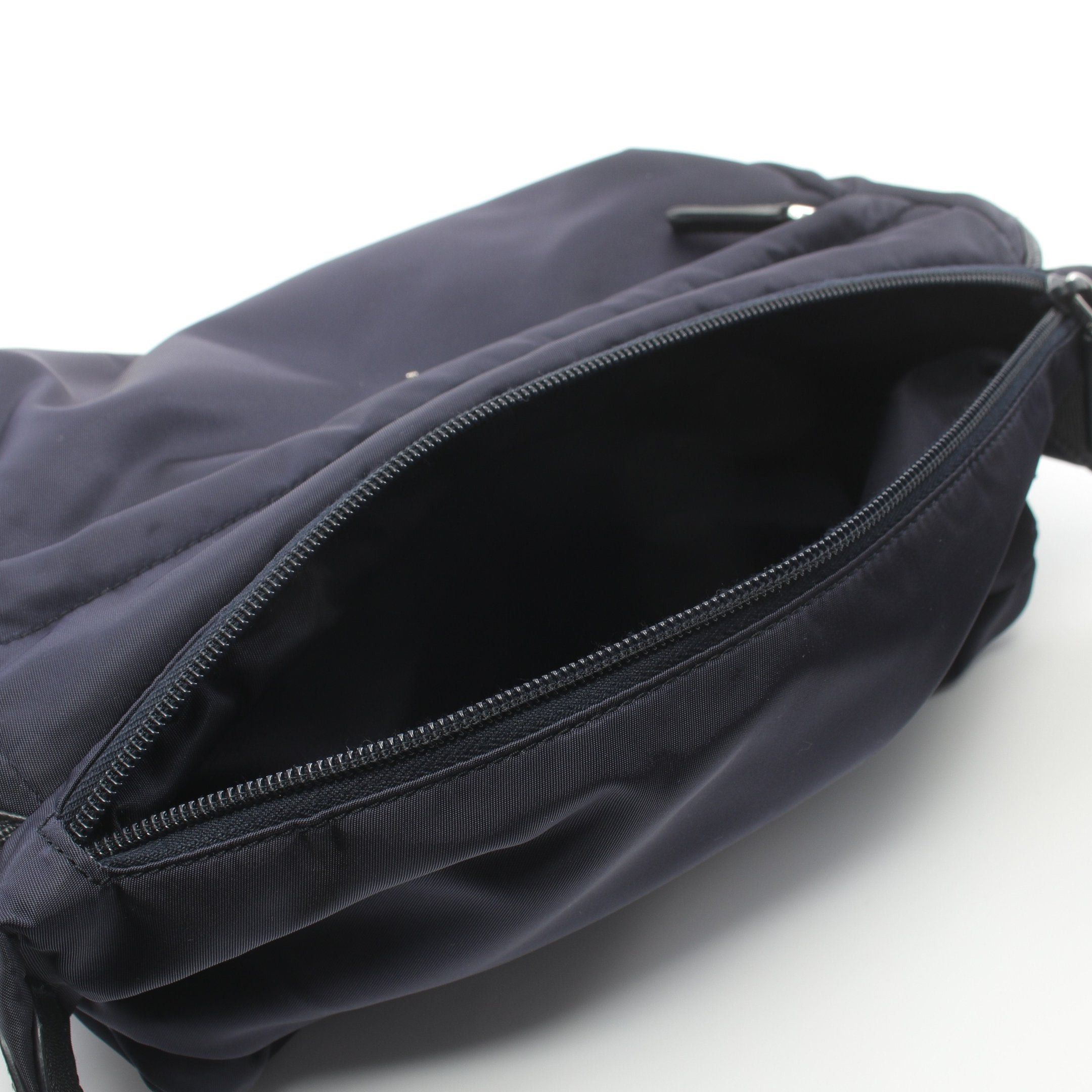 Prada Prada Re-Nylon Shoulder Bag Nylon Saffiano Leather Navy Black Size ONE SIZE - 6 Thumbnail