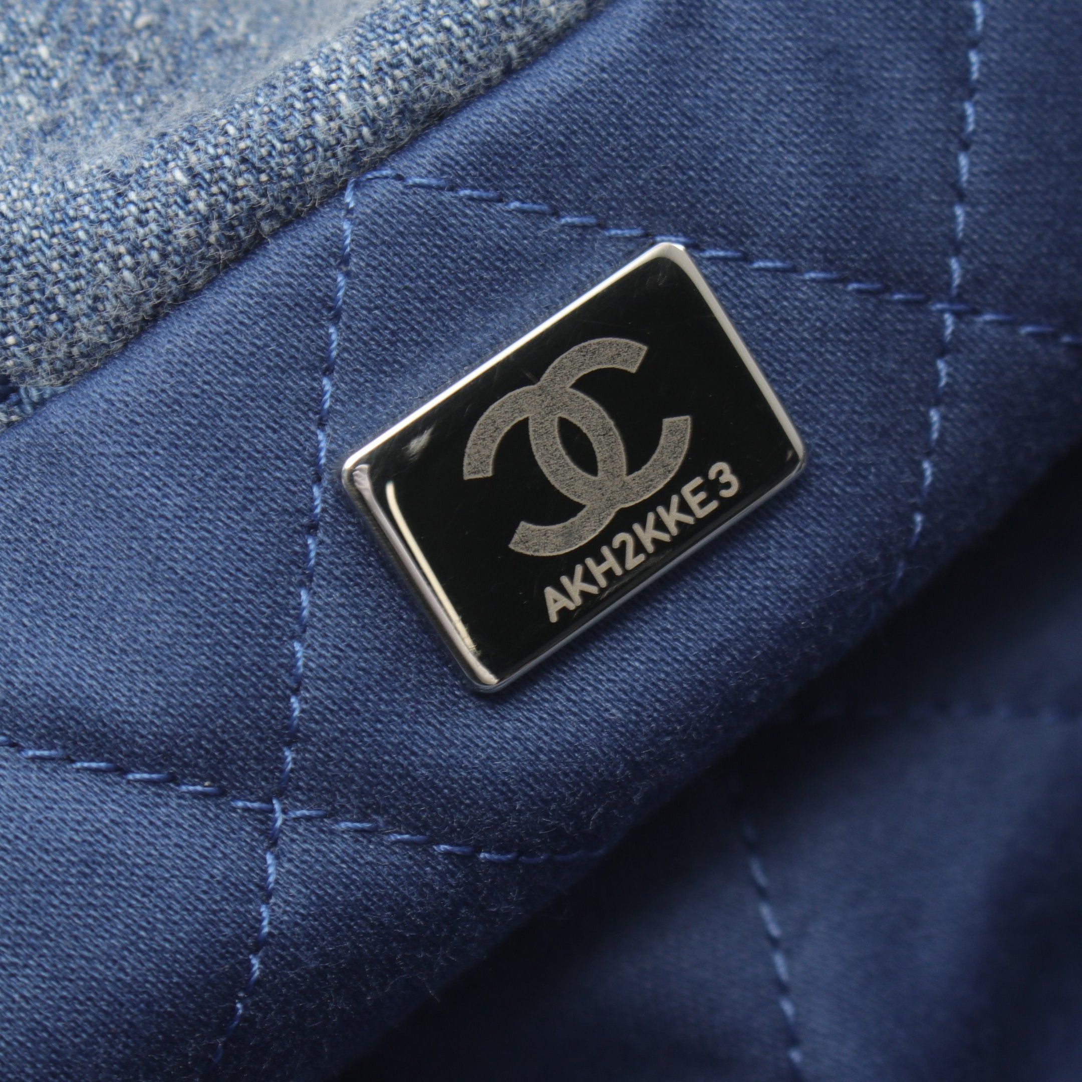 Chanel Chanel Chanel 22 Small Chain Shoulder Bag Denim Indigo Blue Silver Hardware Wash Processing Size ONE SIZE - 5 Thumbnail