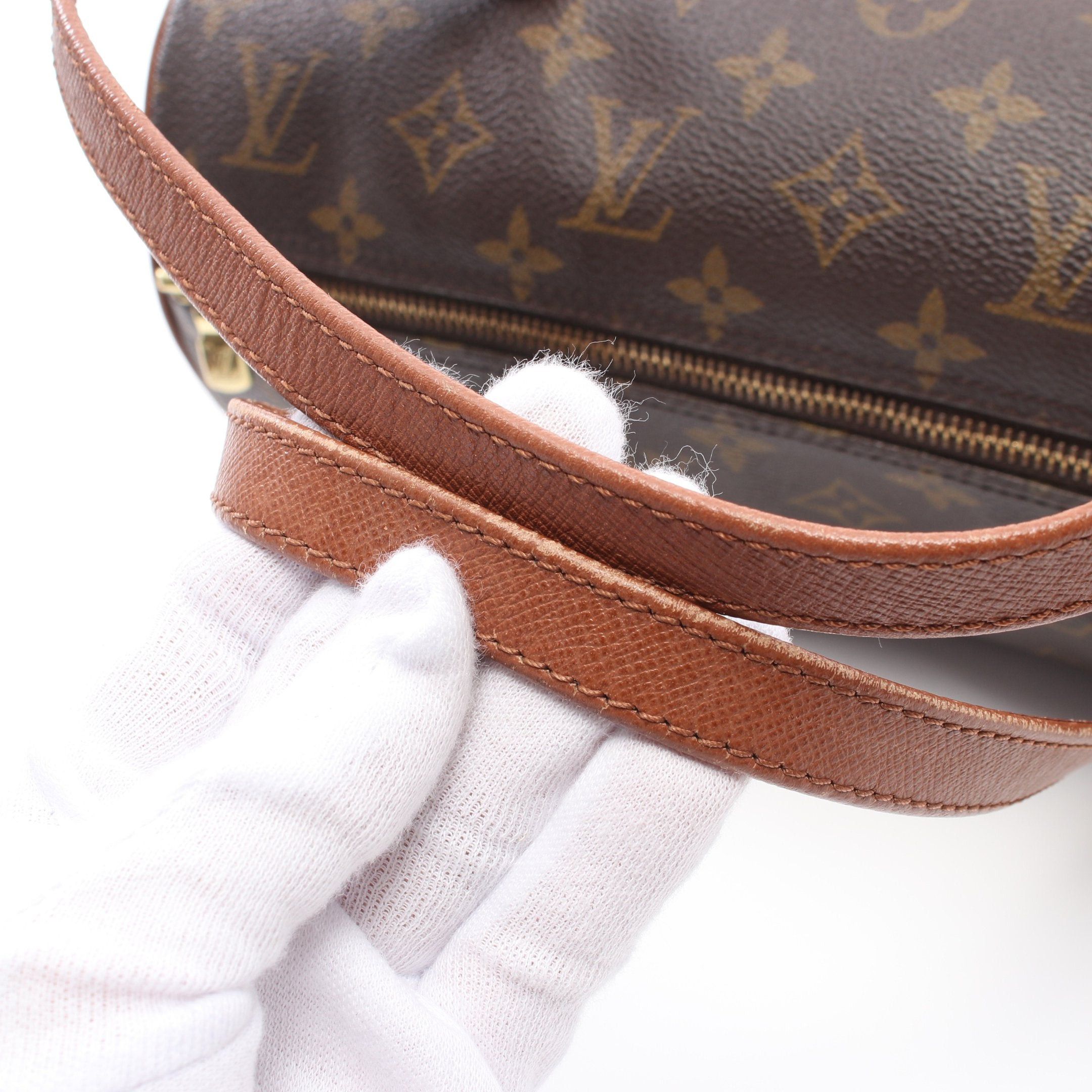 Louis Vuitton Louis Vuitton Papillon 30 Monogram Handbag Leather Brown Size ONE SIZE - 11 Thumbnail
