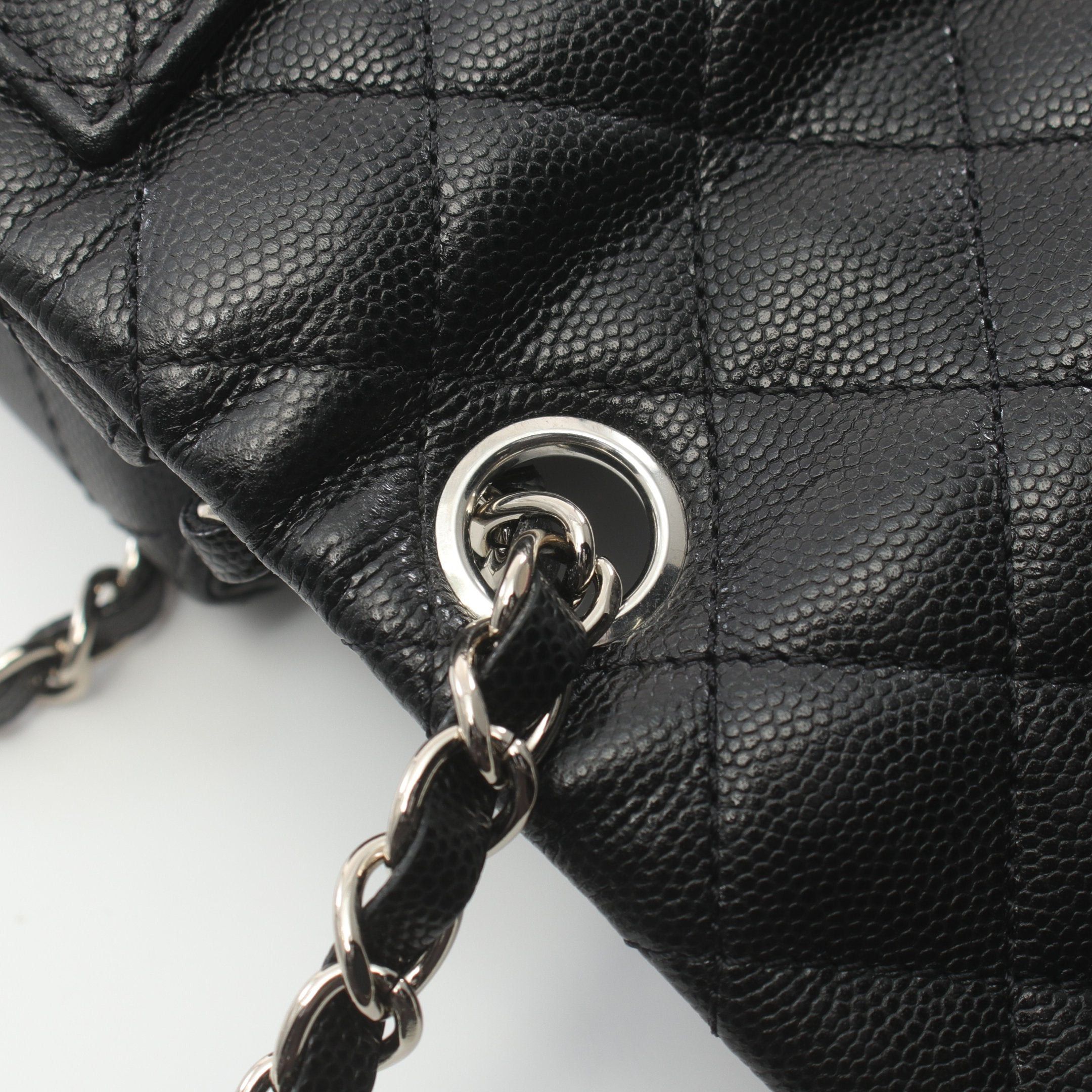 Chanel Chanel Mini Matelasse Chain Shoulder Bag Caviar Skin Black Silver Hardware Size ONE SIZE - 6 Thumbnail
