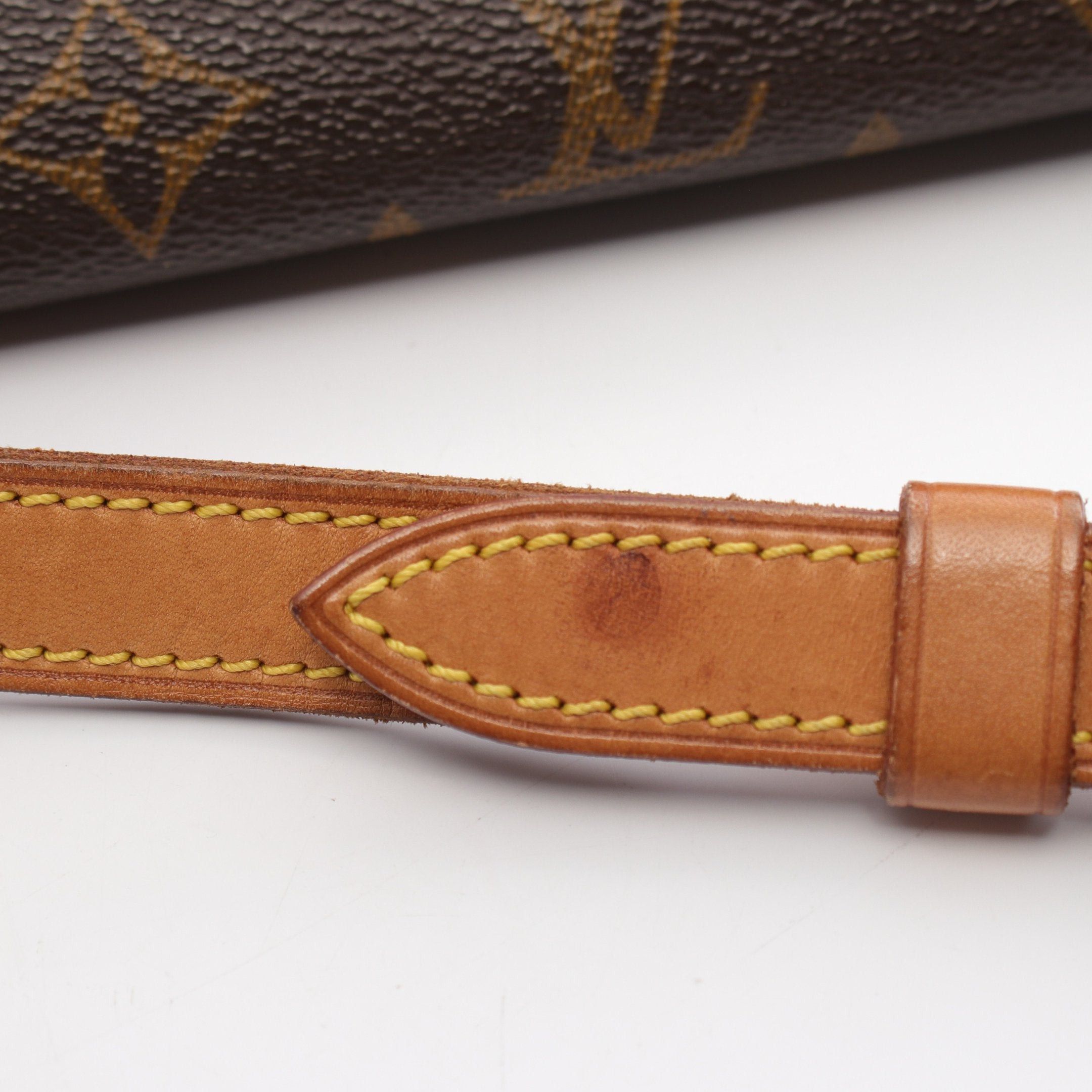 Louis Vuitton Louis Vuitton Musette Tango Short Strap Monogram Shoulder Bag Leather Brown Size ONE SIZE - 8 Thumbnail