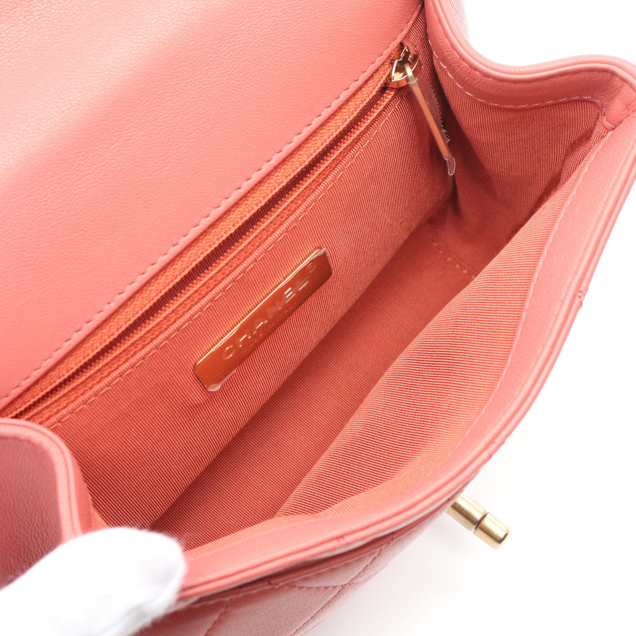 Chanel Chanel Chanel19 Matelasse Chain Shoulder Bag Lambskin Coral Pink Gold Hardware Size ONE SIZE - 3 Thumbnail