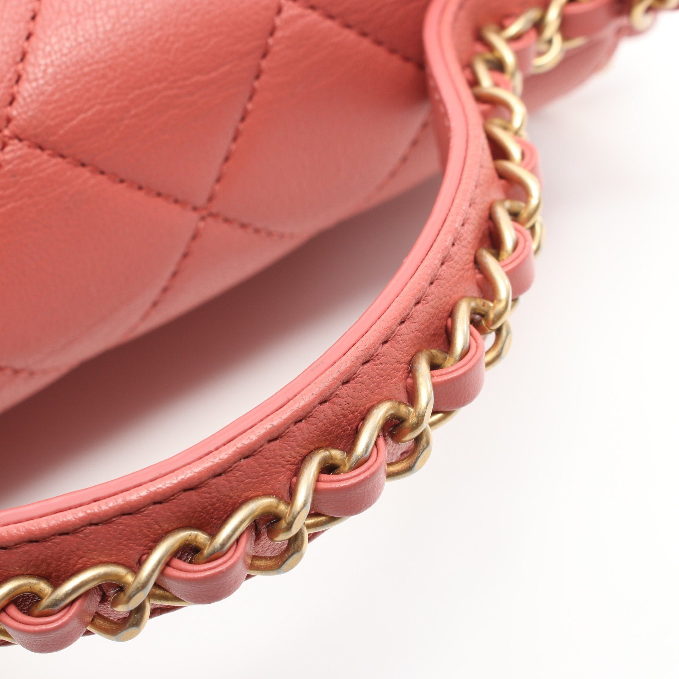 Chanel Chanel Chanel19 Matelasse Chain Shoulder Bag Lambskin Coral Pink Gold Hardware Size ONE SIZE - 6 Thumbnail