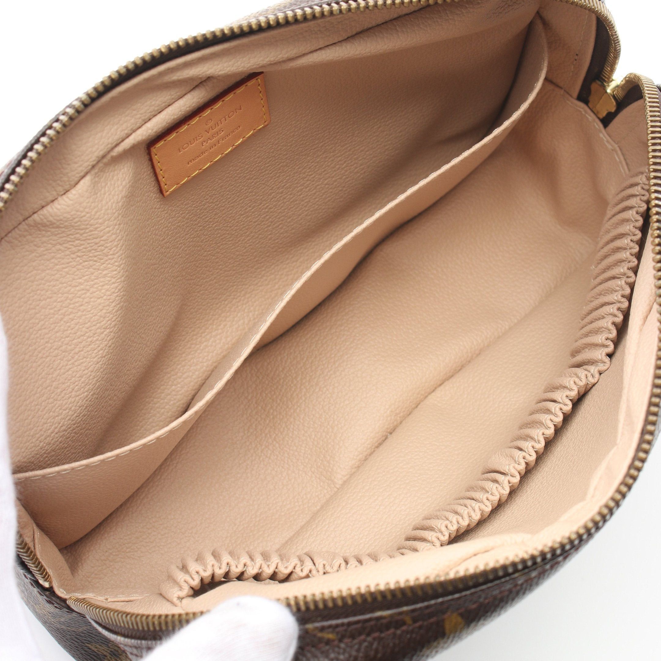 Louis Vuitton Louis Vuitton Truth Toilette 23 Monogram Cosmetic Pouch Brown Size ONE SIZE - 3 Thumbnail