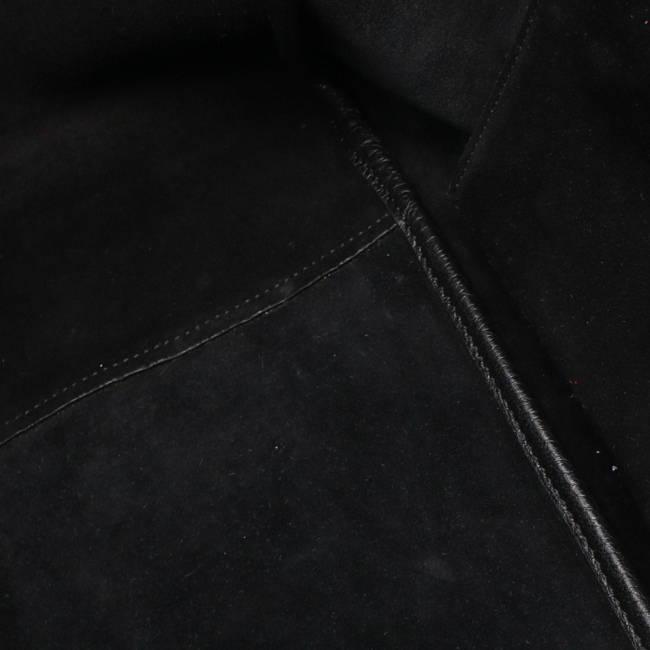 Yves Saint Laurent Yves Saint Laurent Le 5 A 7 Bea Shoulder Bag Tote Leather Black Size ONE SIZE - 8 Thumbnail